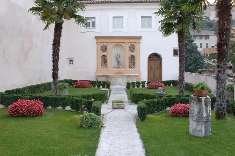 Facade/entrance, Garden in Palazzo Leti Residenza d'Epoca