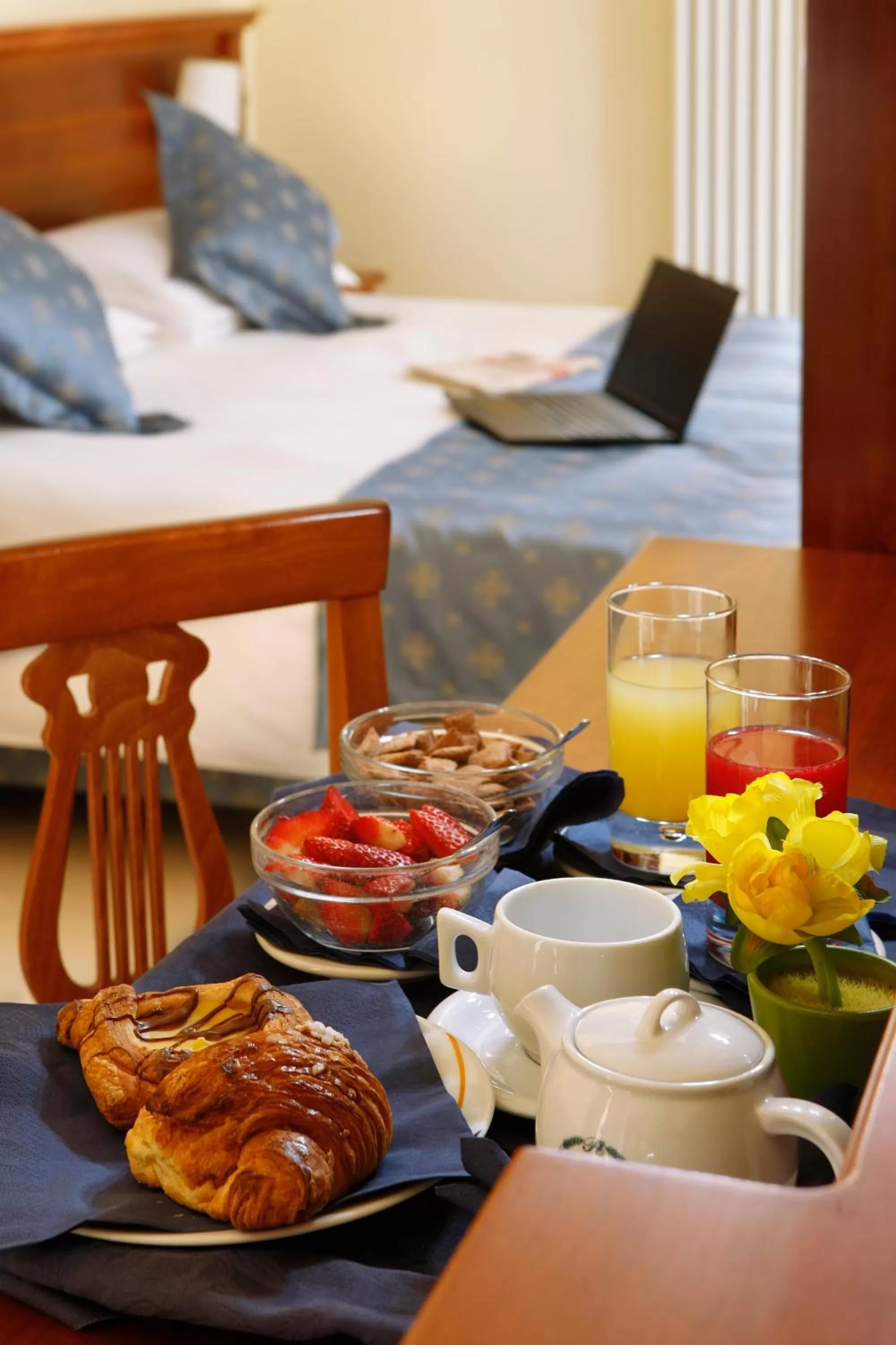 Bed in Hotel Ristorante Toscana