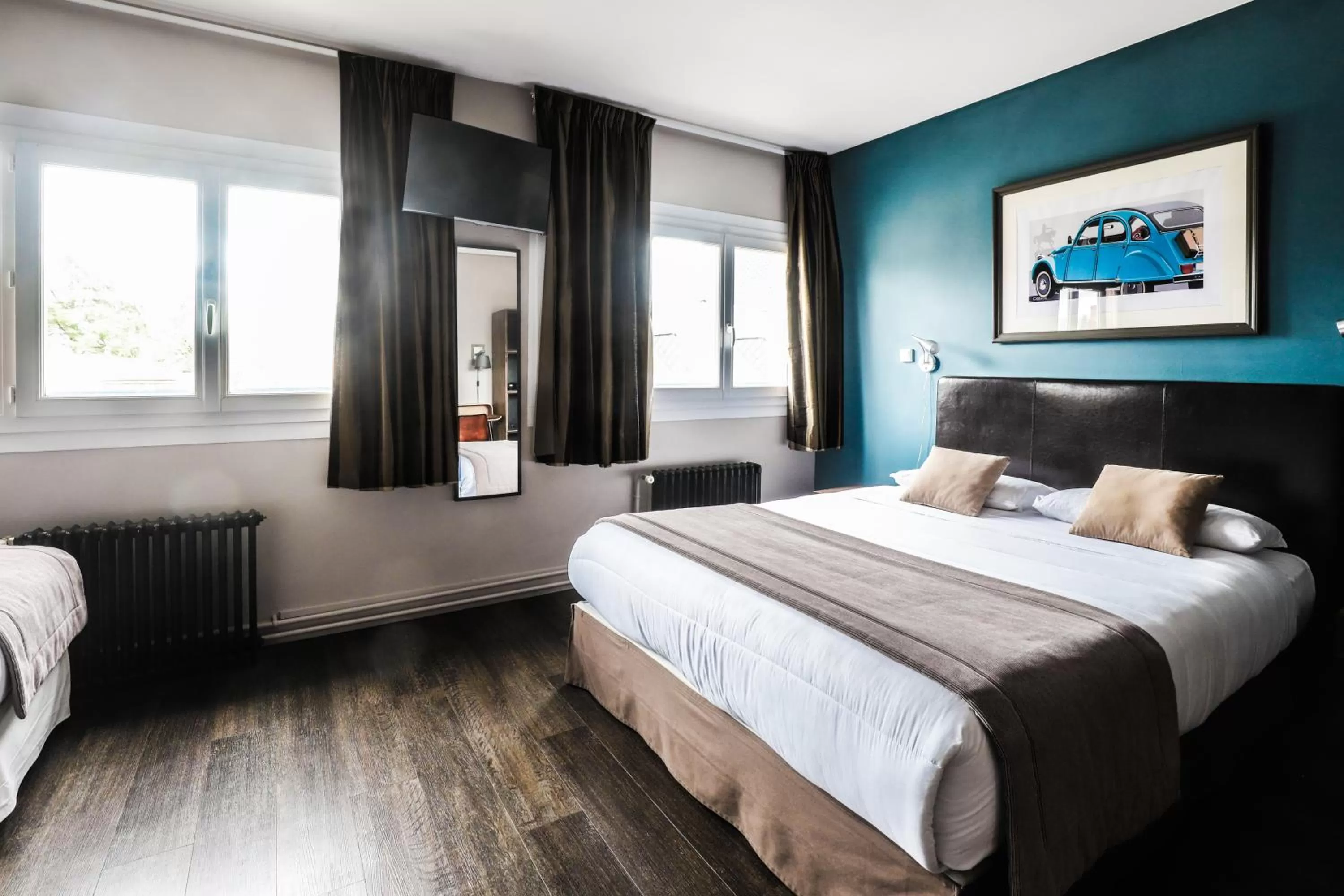 Photo of the whole room, Bed in Hotel Des Cedres