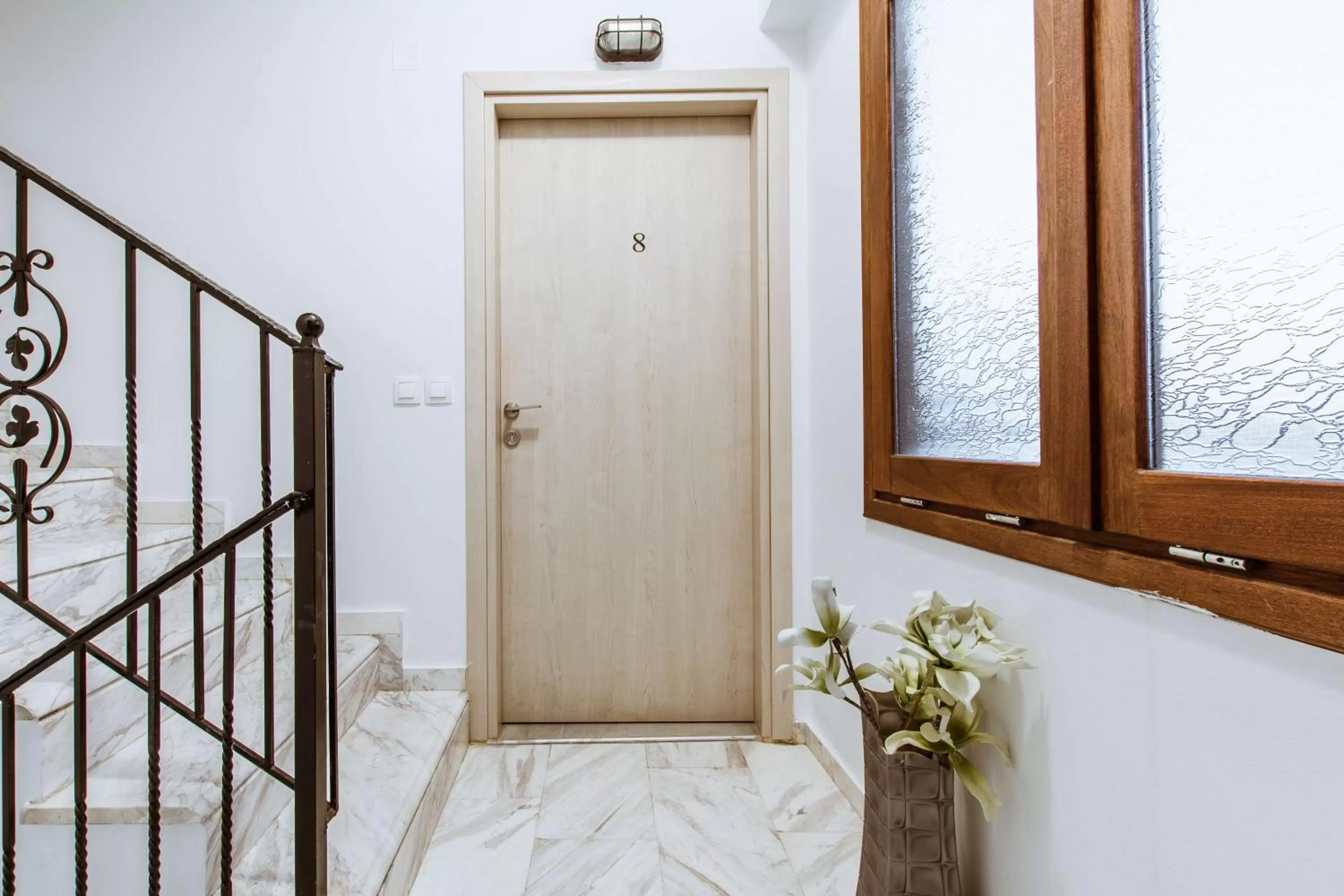 Property building in Deluxe Hotel