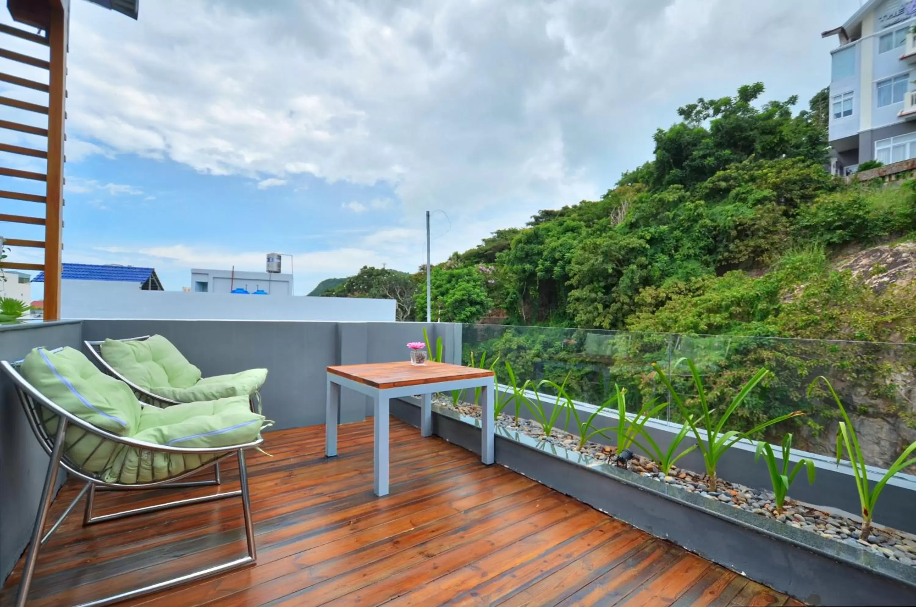 Balcony/Terrace in The Wind Mountainside Hotel