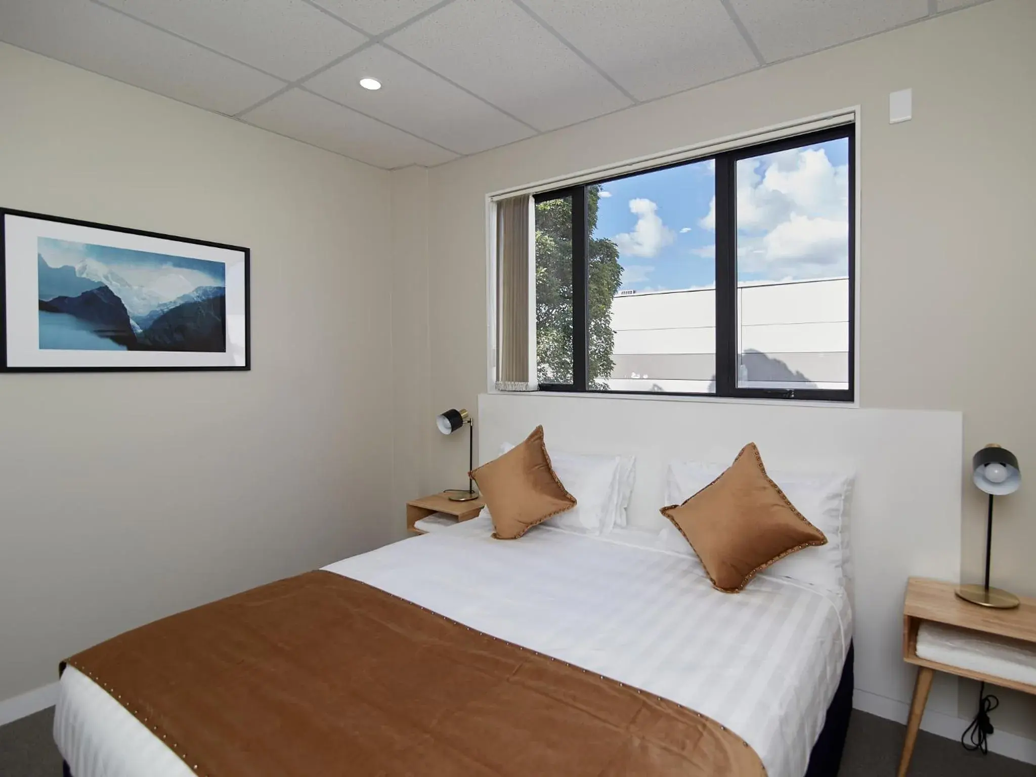 Bedroom, Bed in Three Palms Lodge