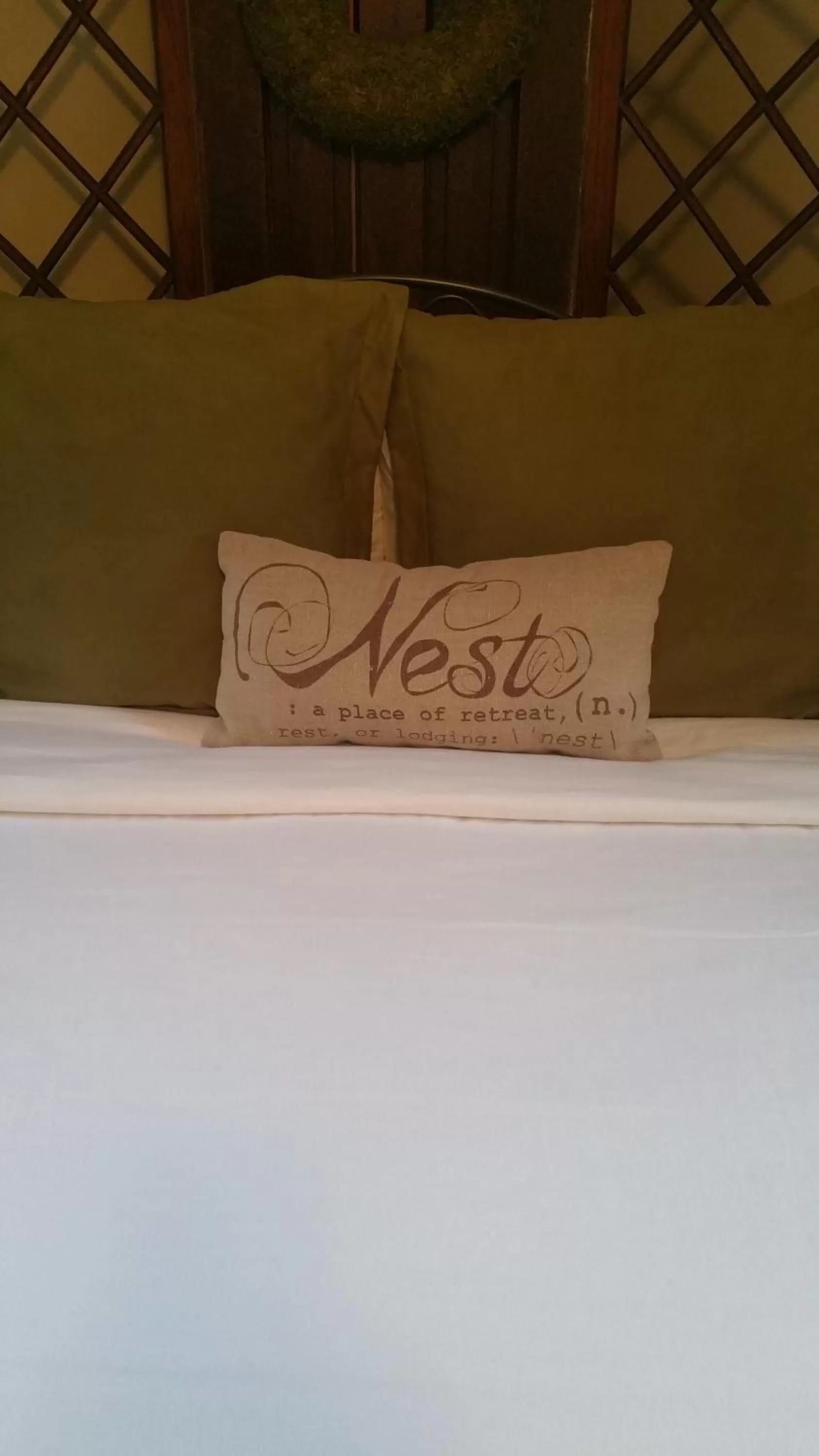 Bed in The Inn at Ragged Edge