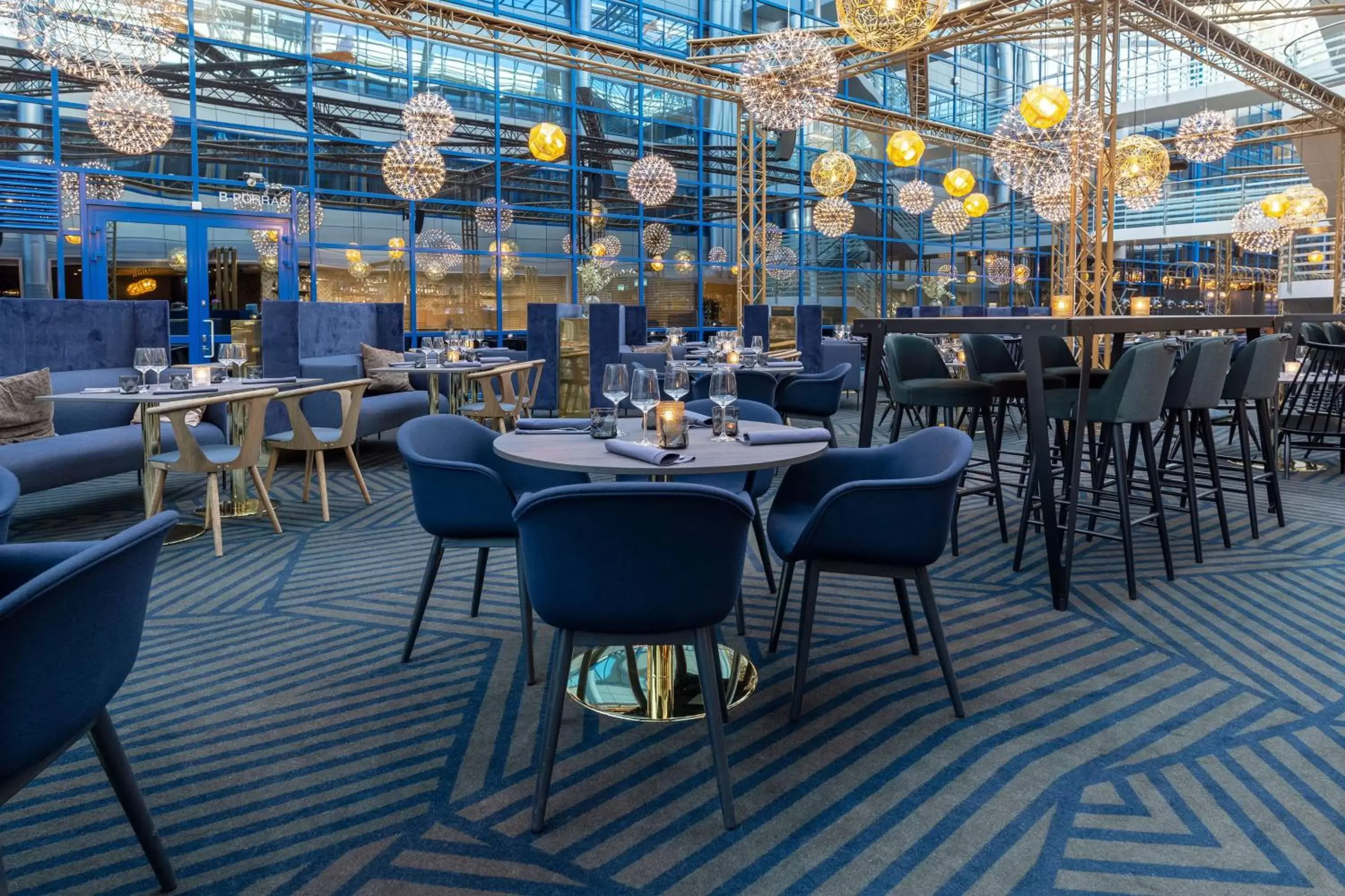 Restaurant/places to eat in Scandic Helsinki Airport Restaurant/places to eat in Scandic Helsinki Airport