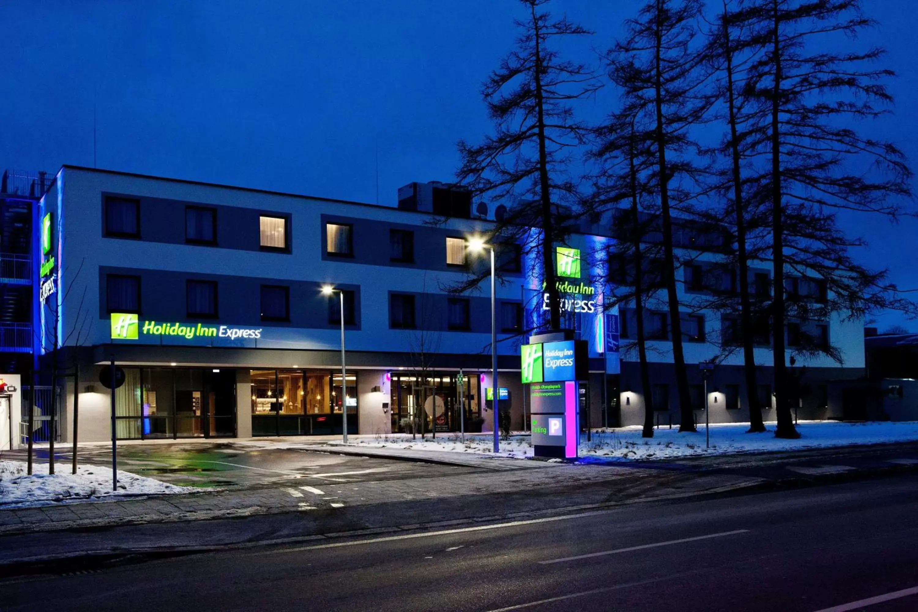 Property Building in Holiday Inn Express Munich - Olympiapark, an IHG Hotel