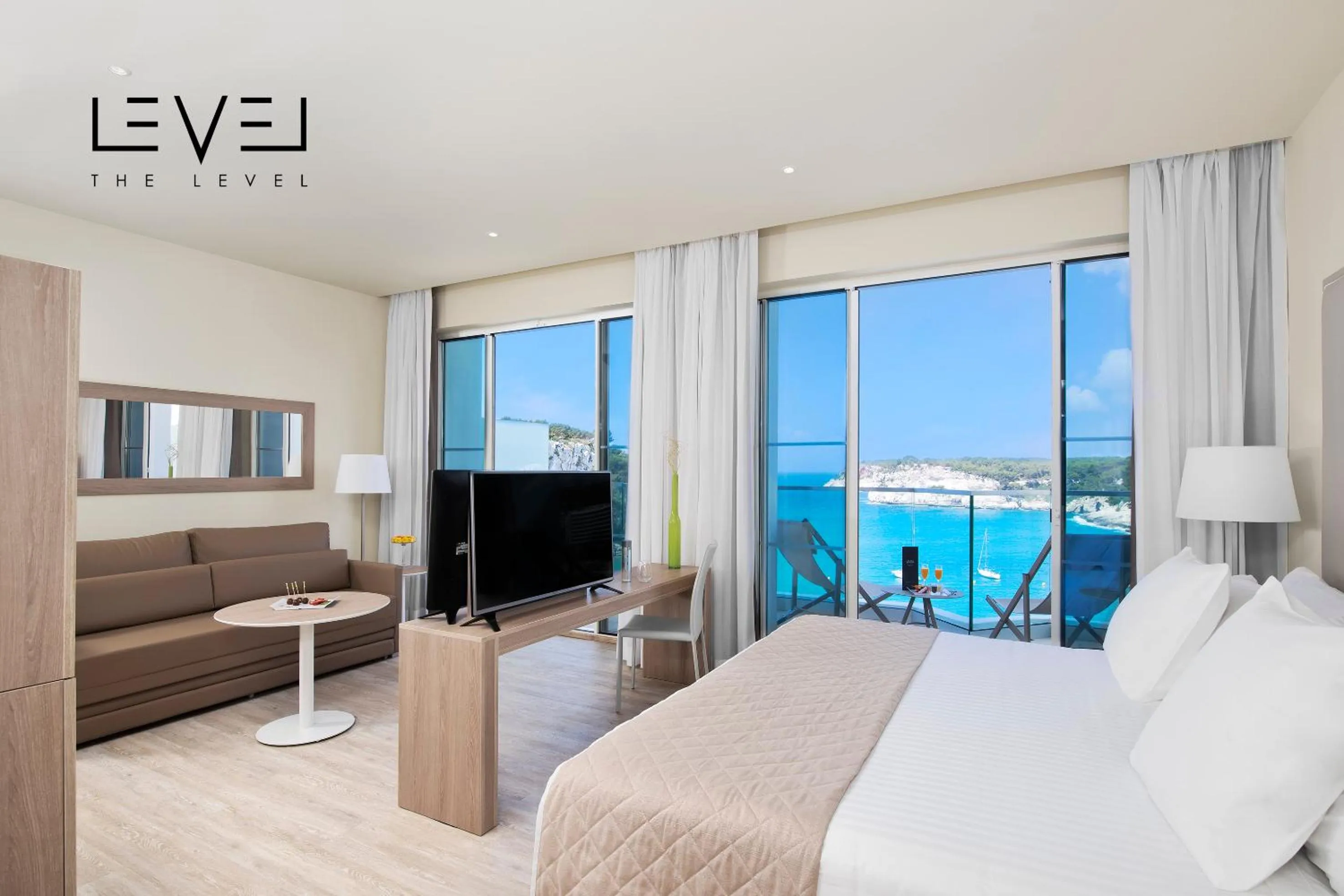 Bedroom, Bed in Meliá Cala Galdana