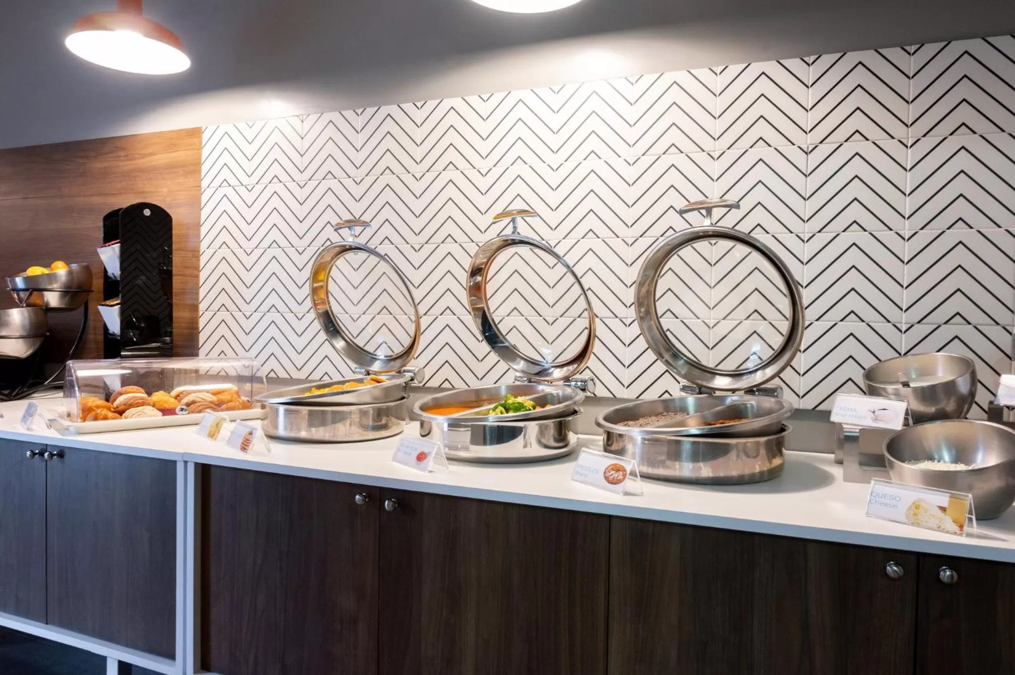 Restaurant/places to eat in Holiday Inn Express Mexico City Satelite by IHG