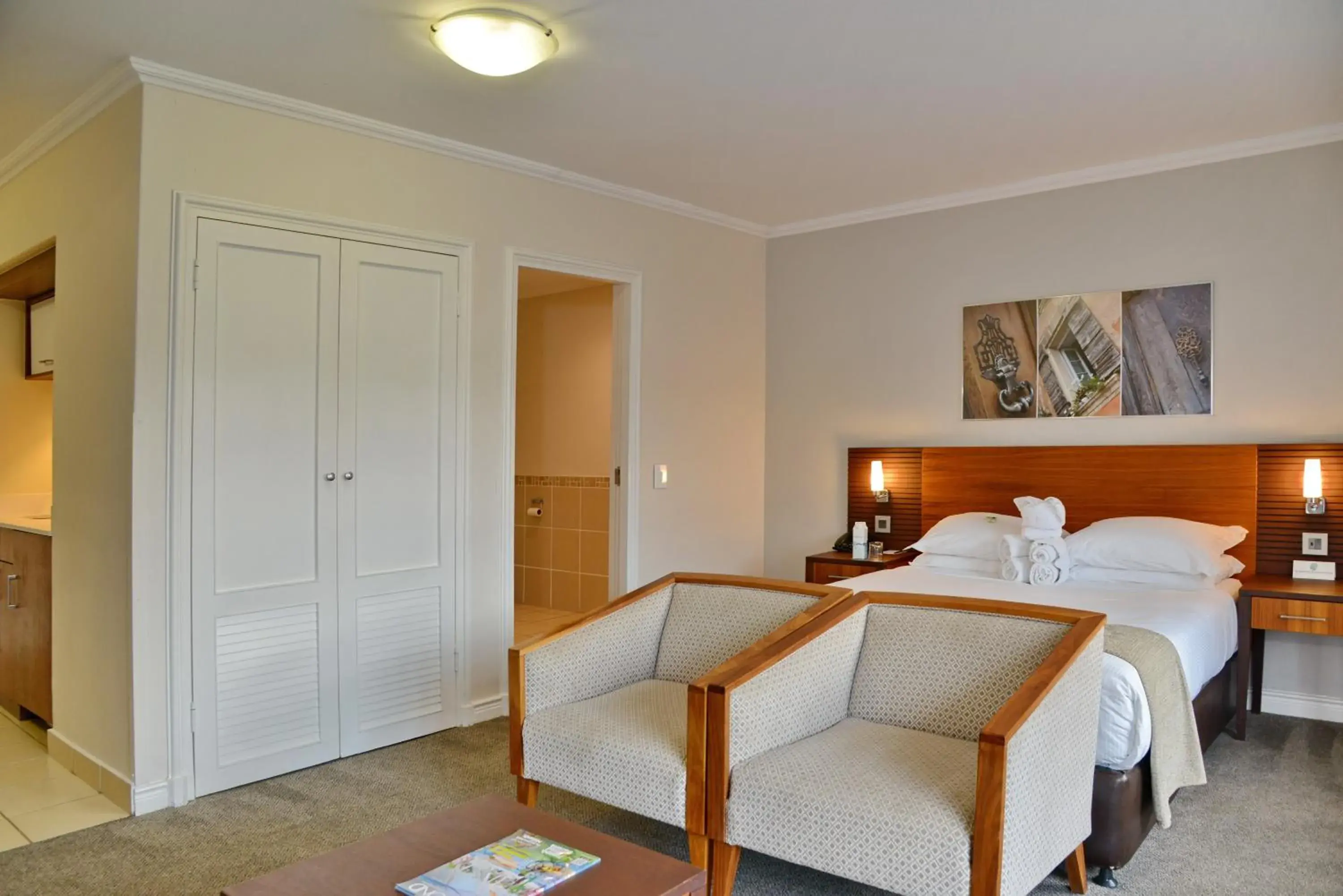 Bedroom, Bed in City Lodge Hotel Eastgate Bedroom, Bed in City Lodge Hotel Eastgate