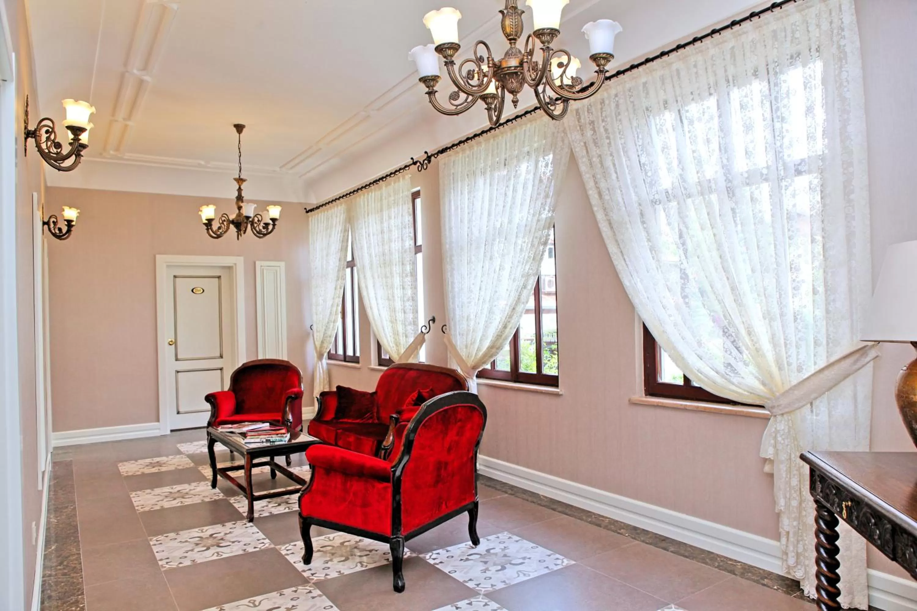 Seating area in Aspen Hotel Kaleiçi