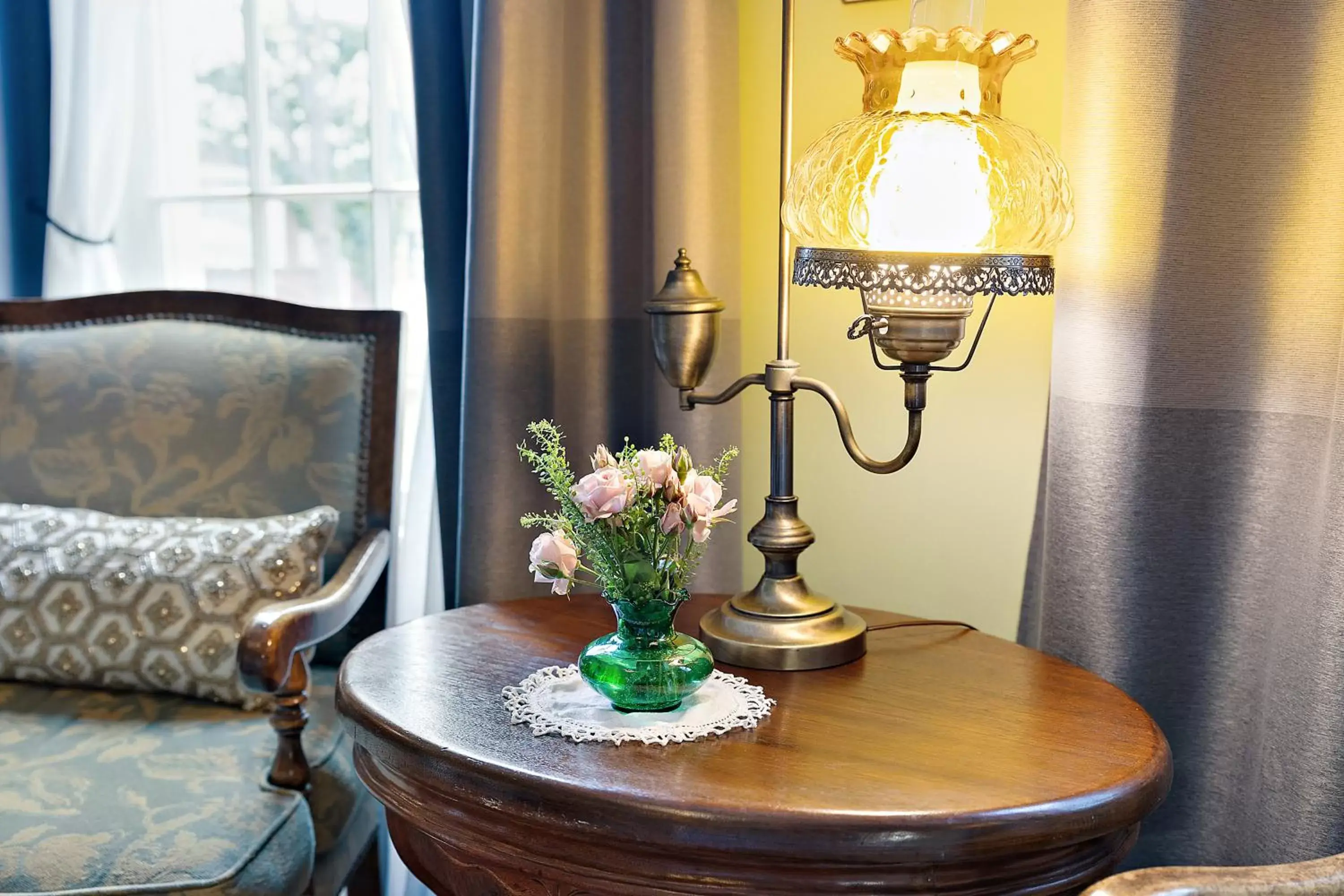 Seating Area in McCully House Inn