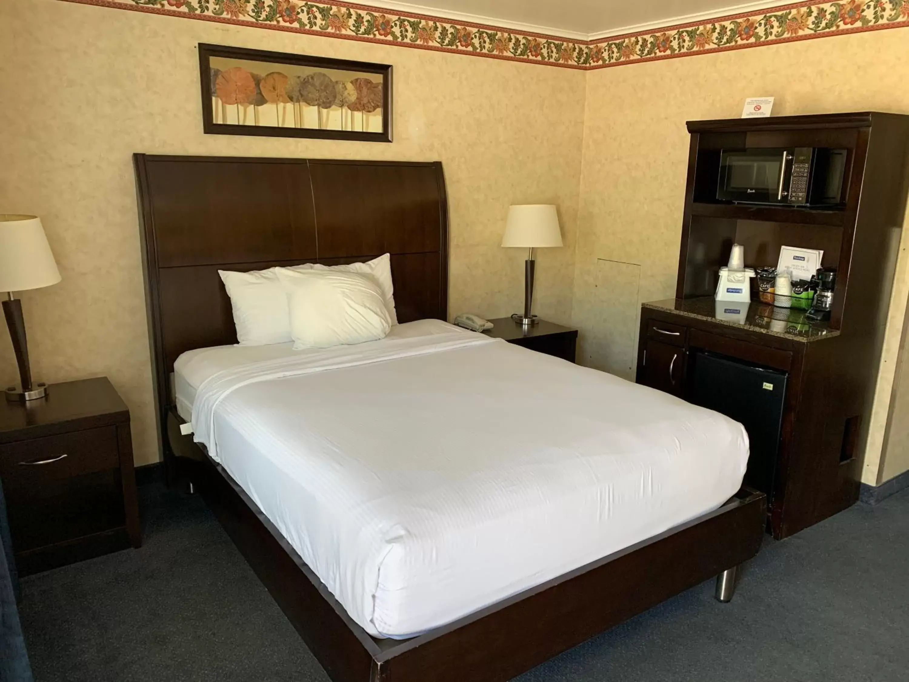 Bed in Travelodge by Wyndham Rapid City