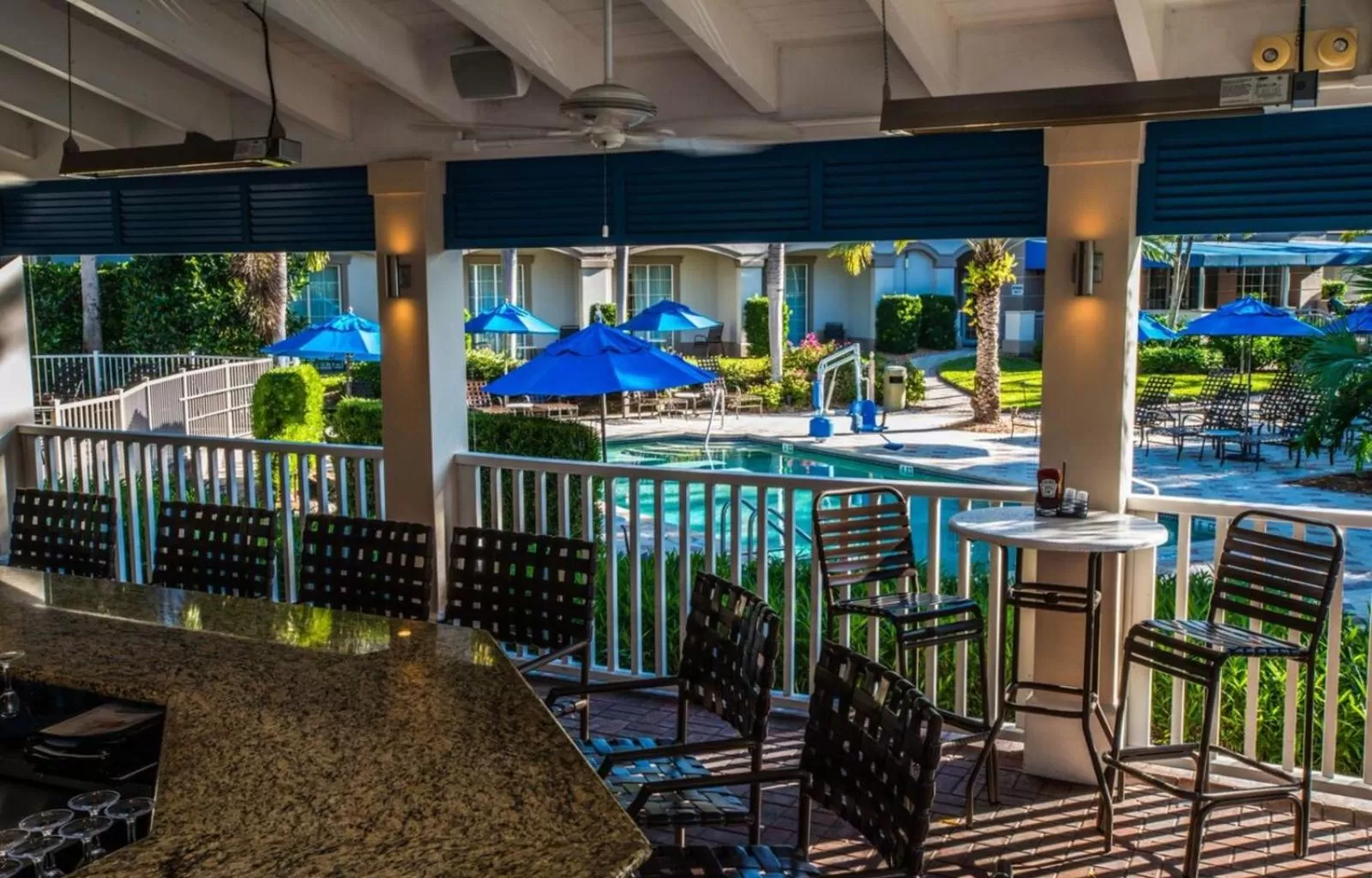 Restaurant/places to eat in Trianon Bonita Bay Hotel
