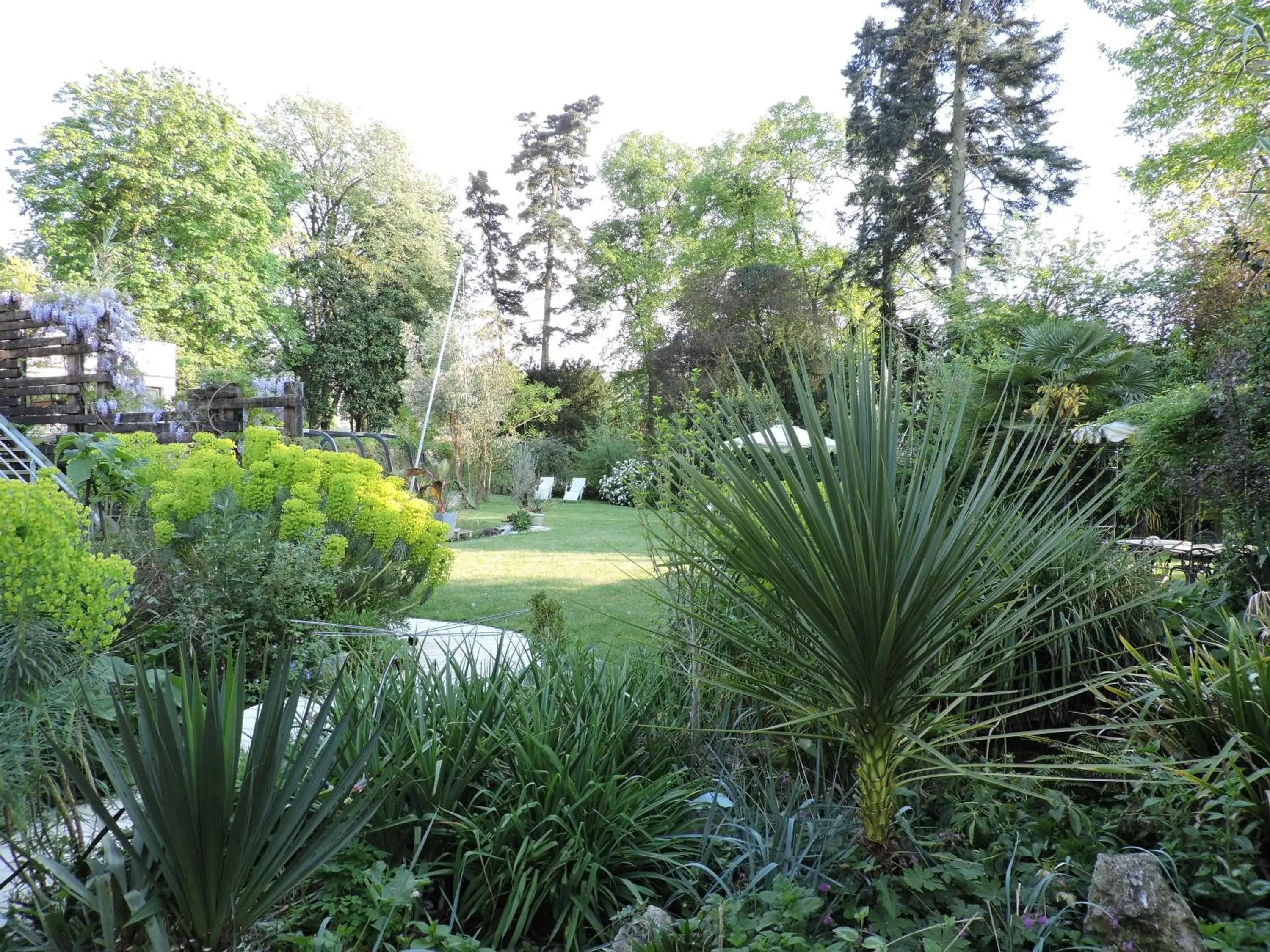 Property building, Garden in La Gourmandine