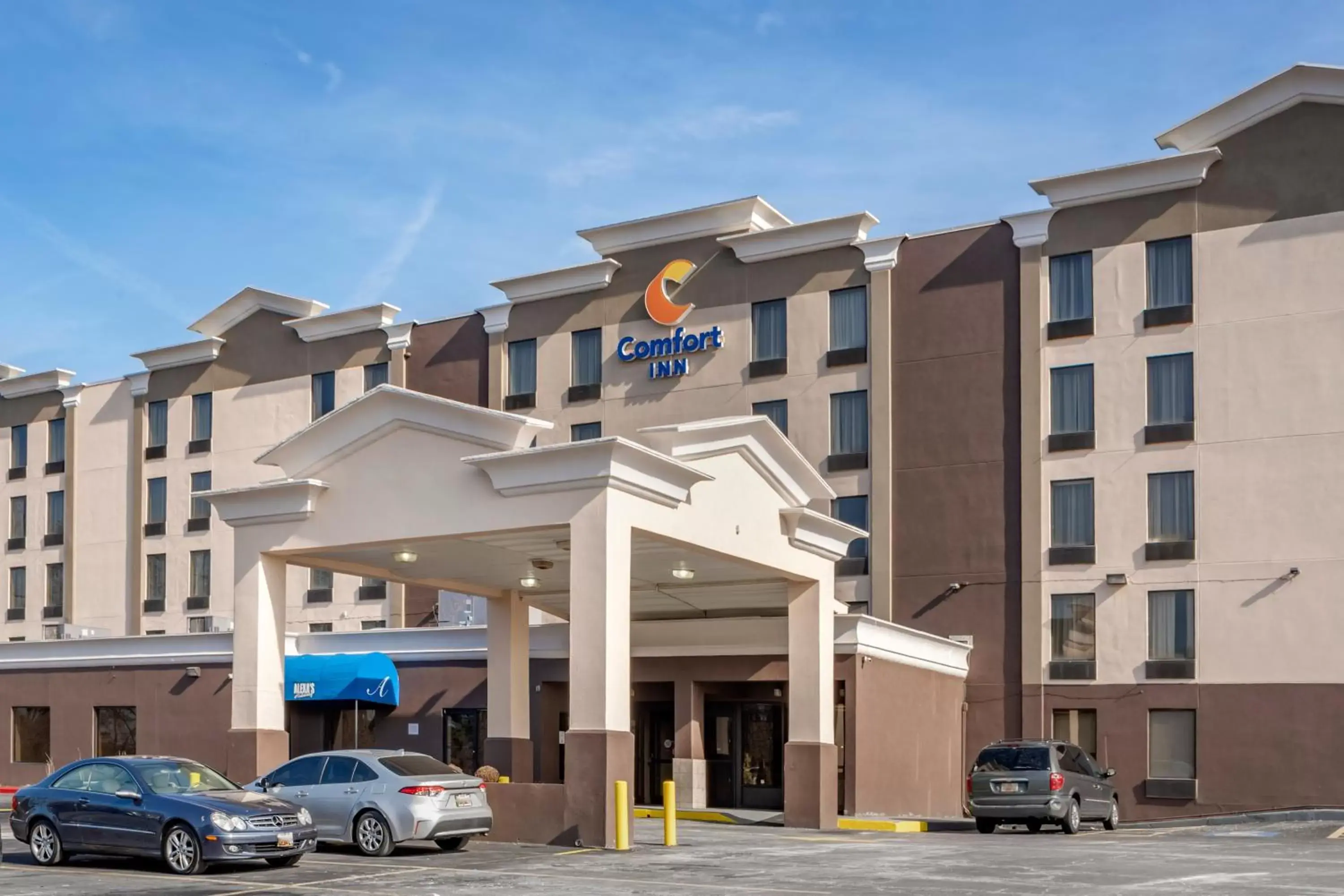 Facade/entrance, Property Building in Comfort Inn Towson Facade/entrance, Property Building in Comfort Inn Towson