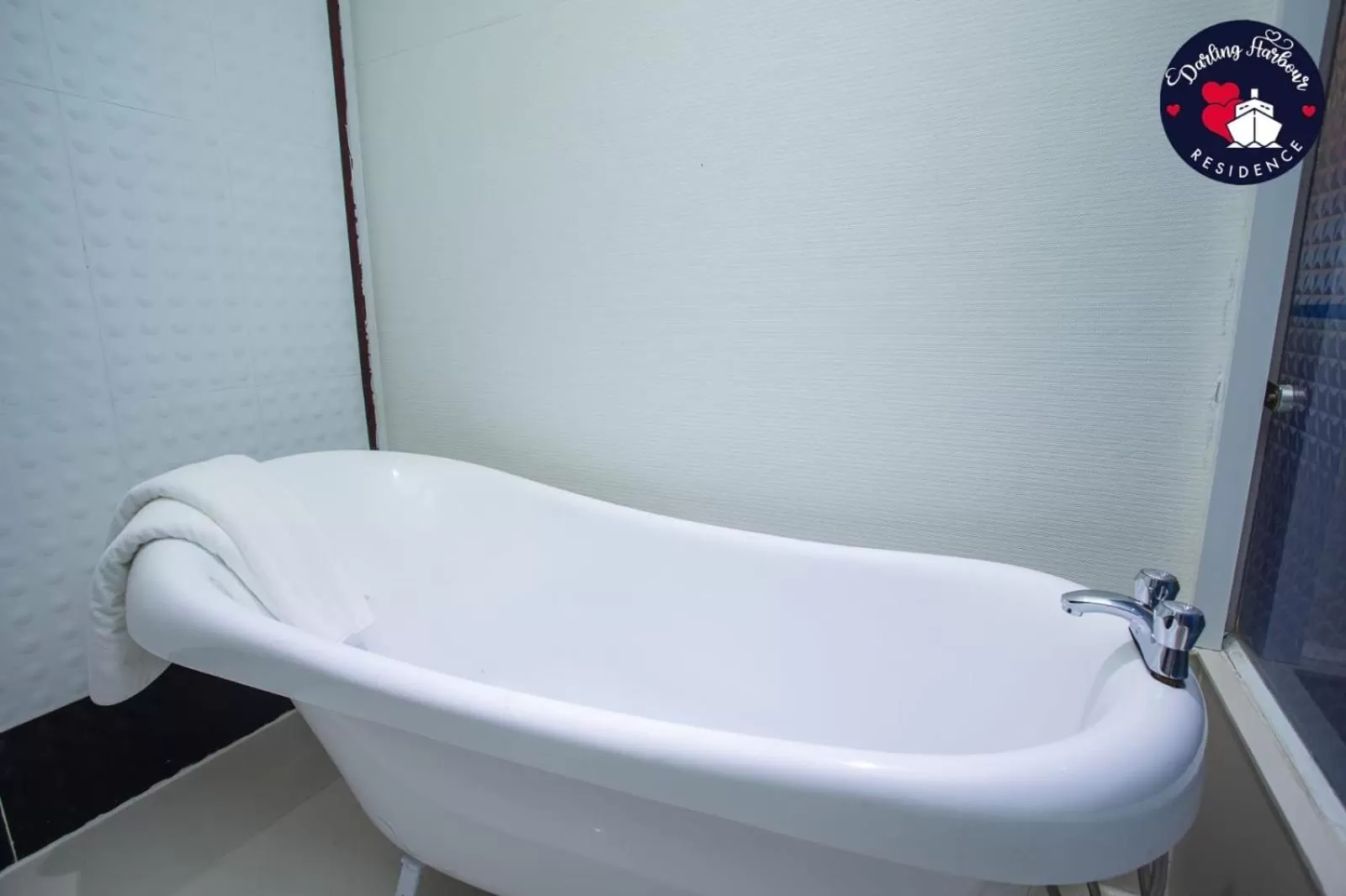 Hot Tub in Darling Harbour Residence - South Pattaya