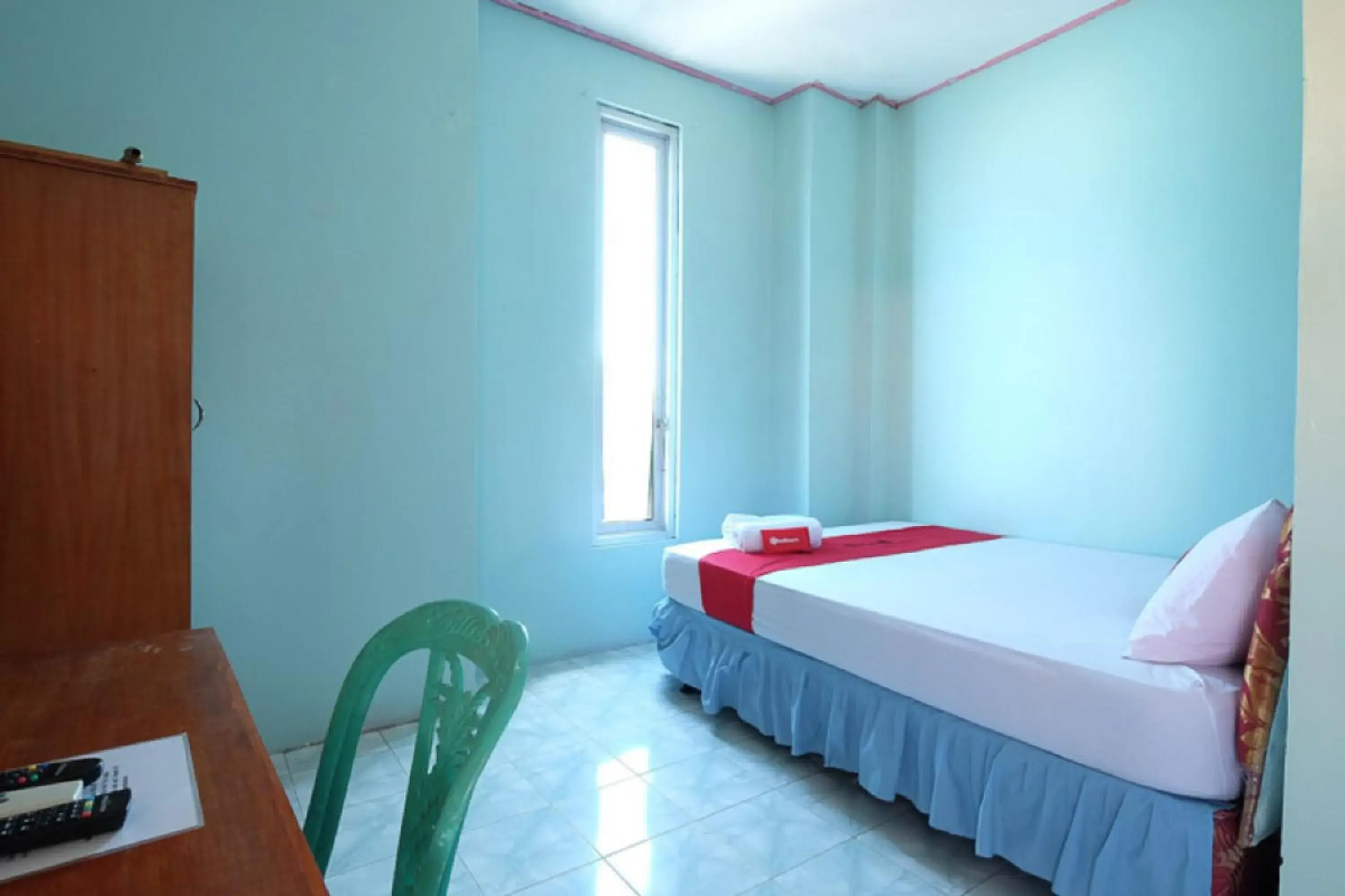 Bedroom, Bed in RedDoorz near Mangrove Forest Kupang Bedroom, Bed in RedDoorz near Mangrove Forest Kupang