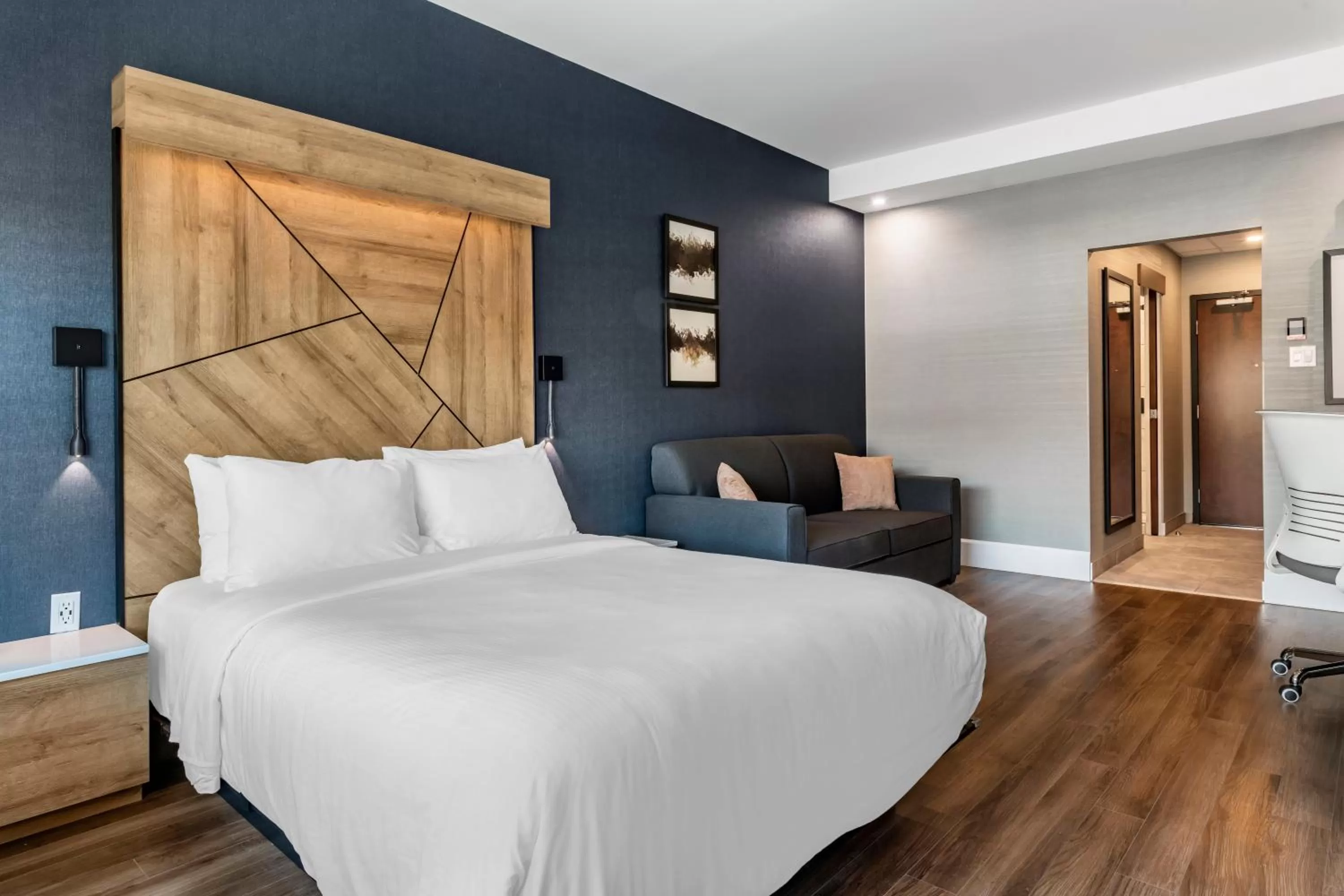 Bed in Quality Hotel & Conference Centre