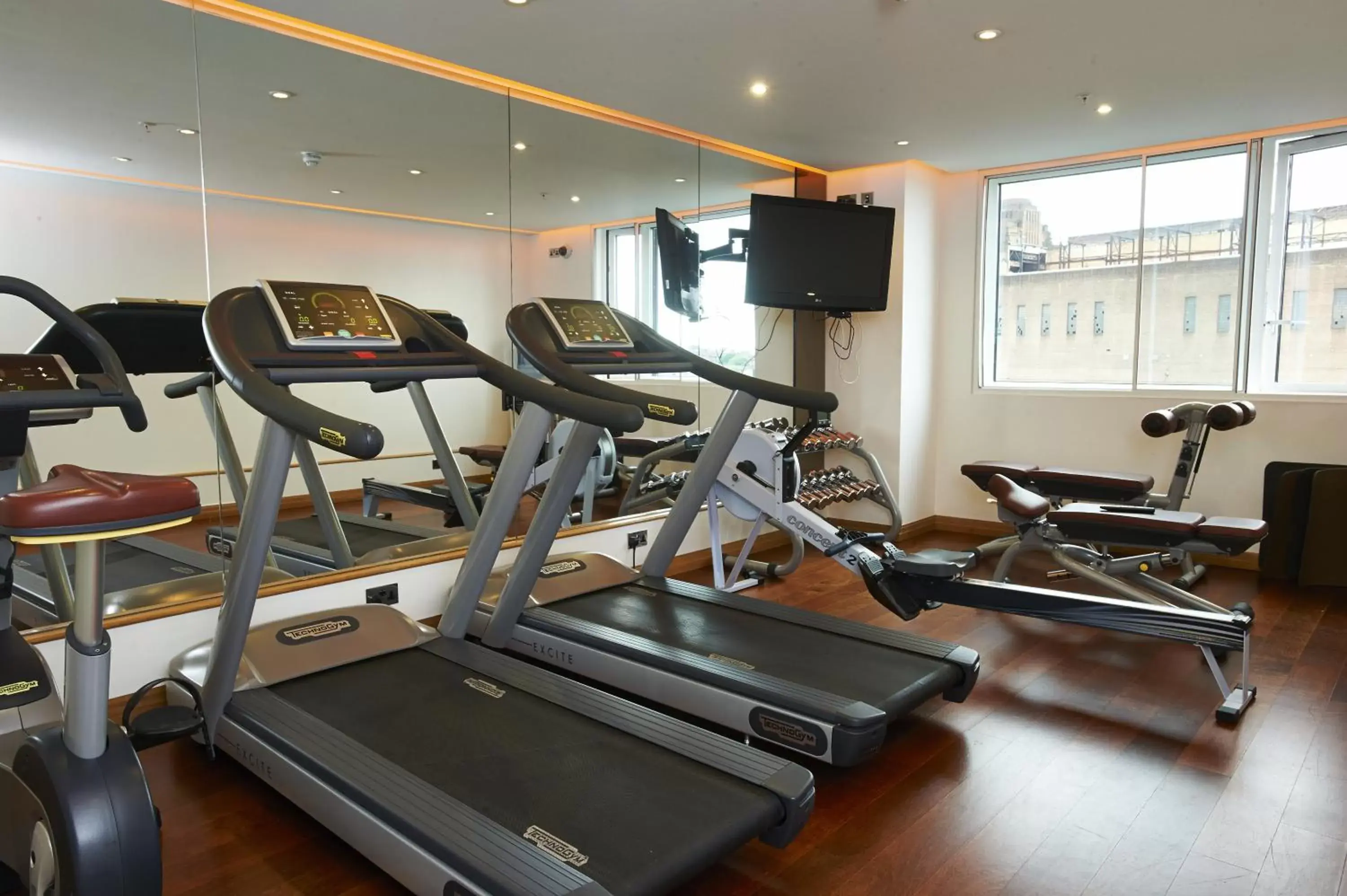 Fitness centre/facilities, Fitness Center/Facilities in Pestana Chelsea Bridge Hotel