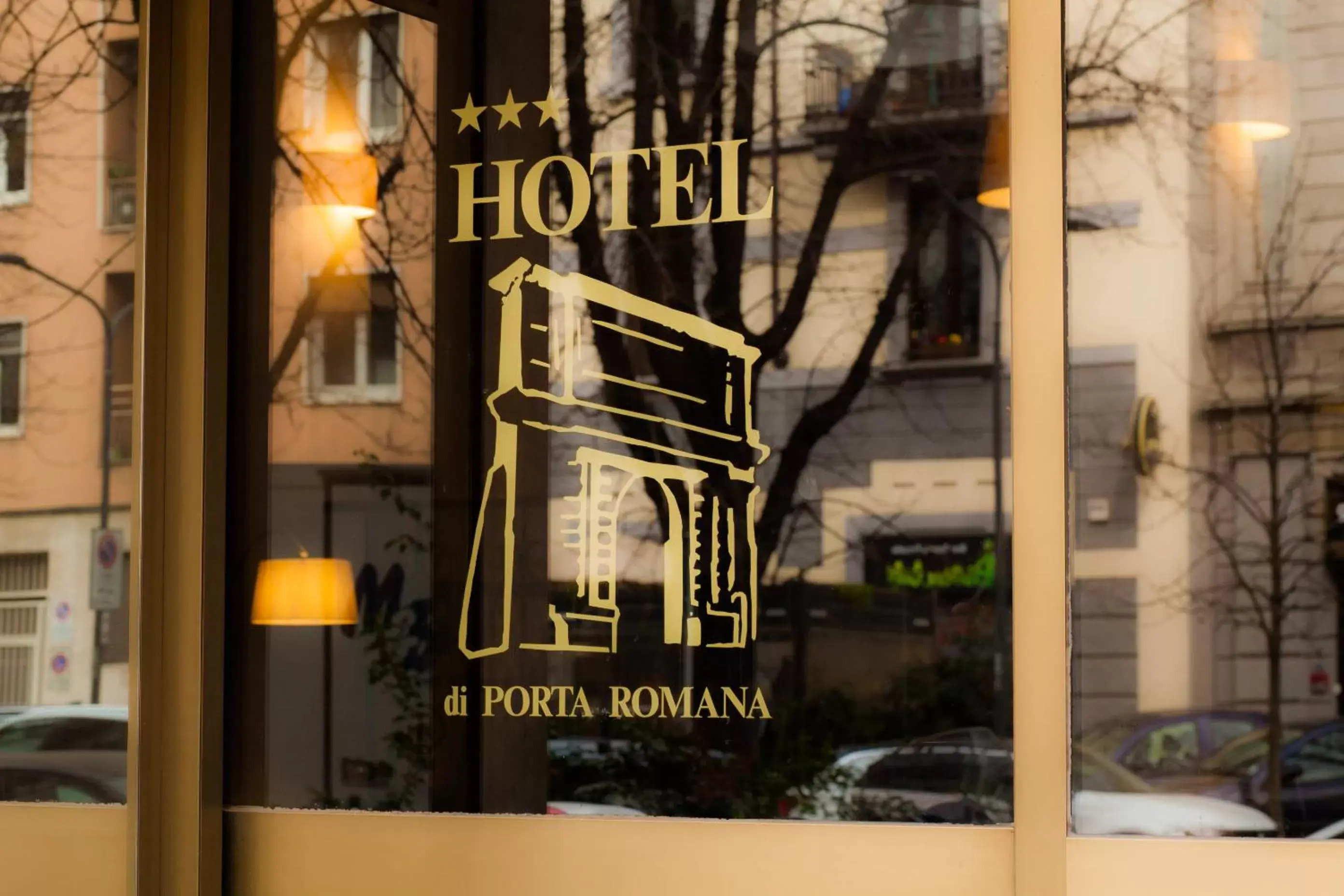 Logo/Certificate/Sign in Hotel di Porta Romana