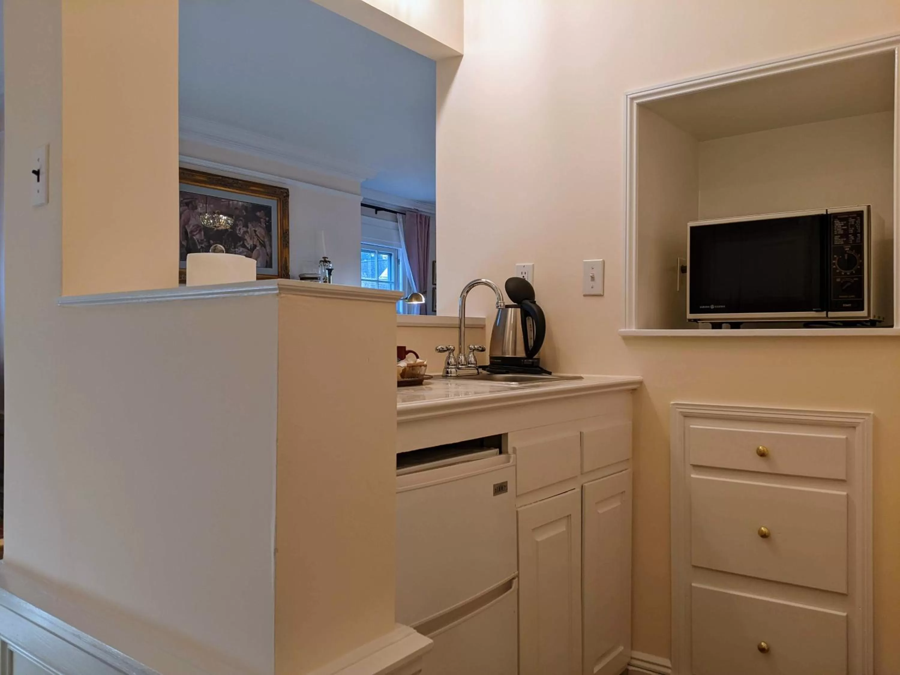 kitchen in Stanton House Inn