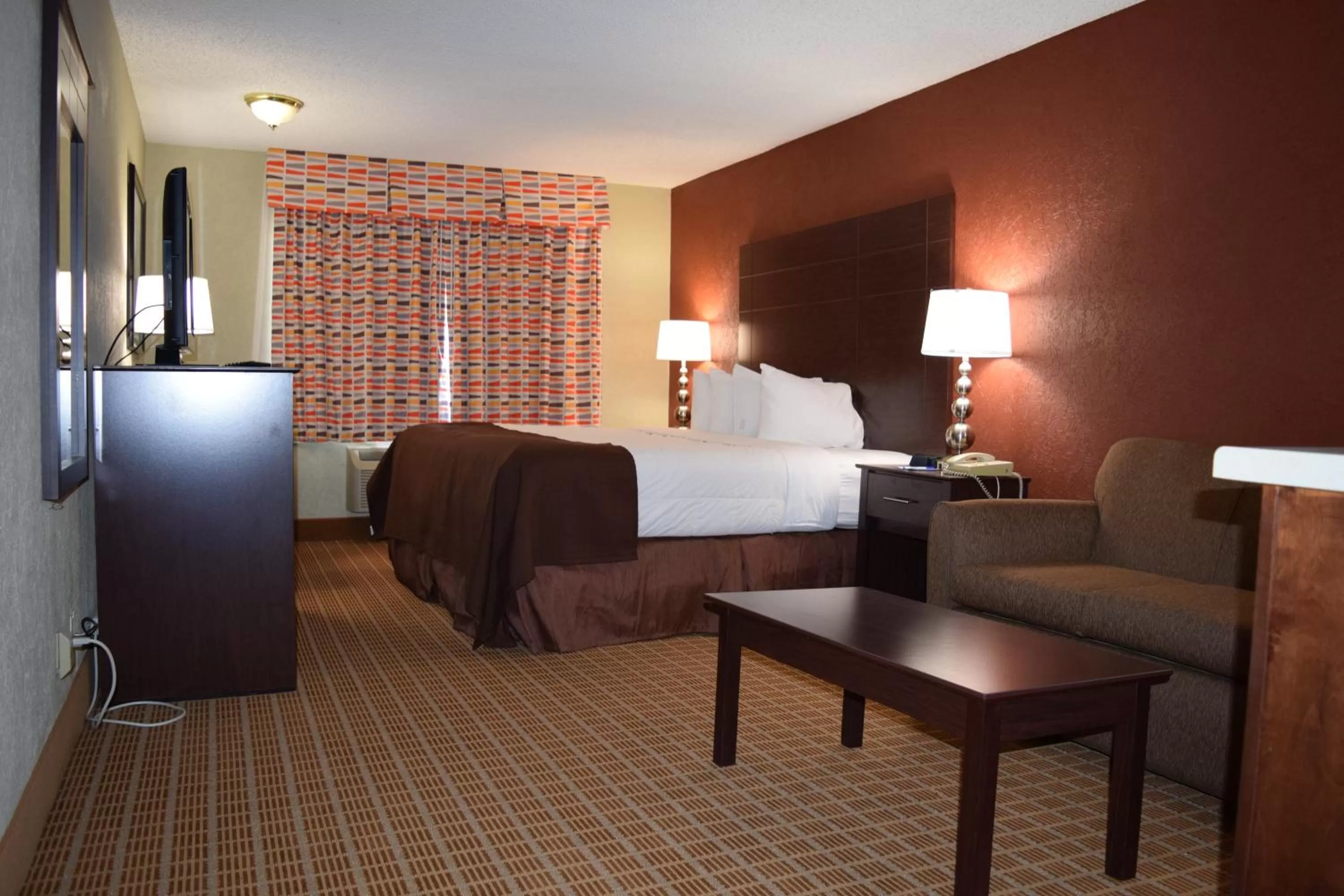 Bedroom, Bed in Baymont by Wyndham Midland Airport