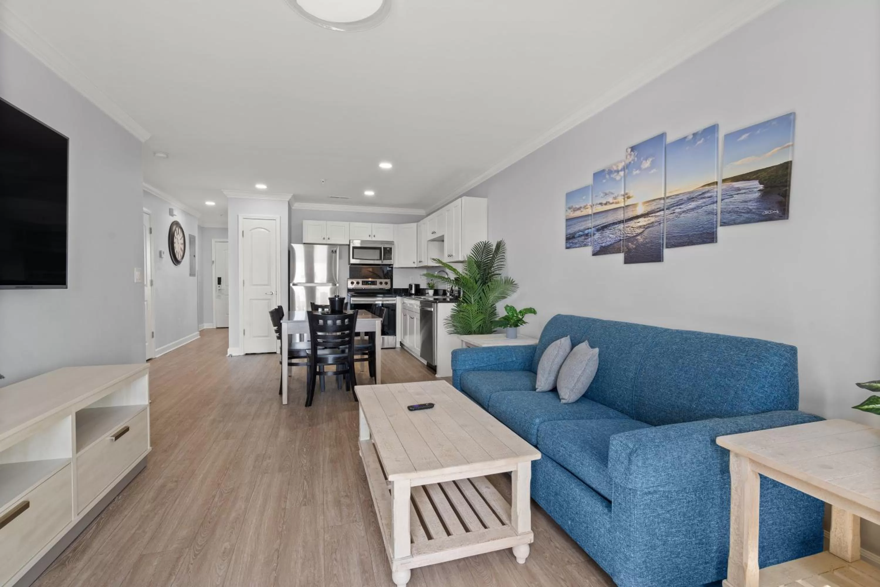 Living room, Seating Area in Ocean Escape Condos