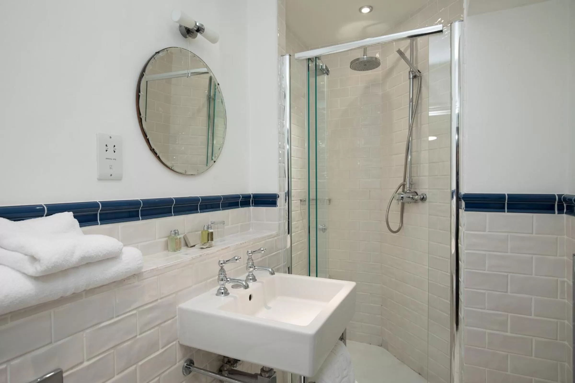 Bathroom in The Cleveland Tontine