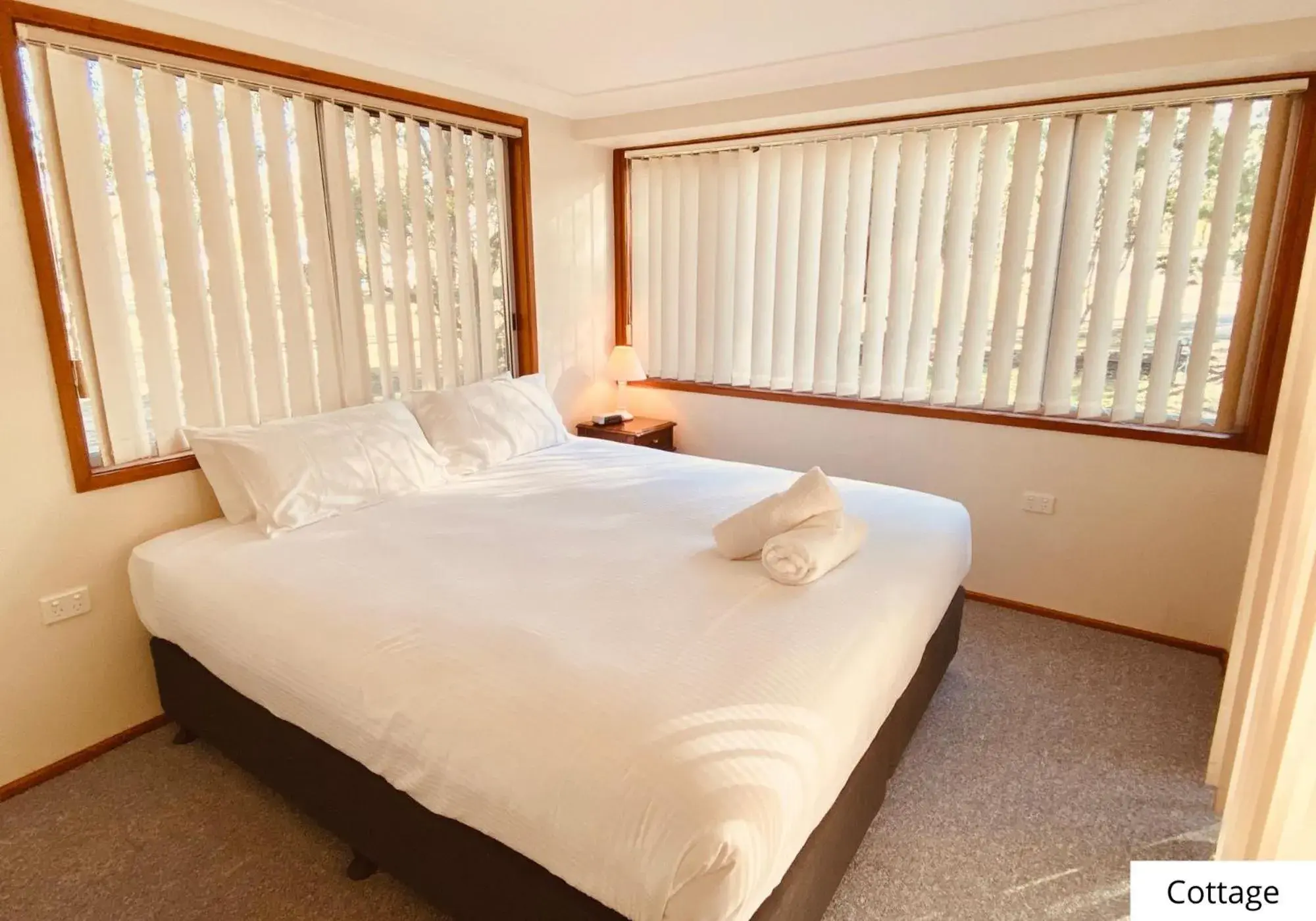 Bedroom in Pokolbin Village Estate