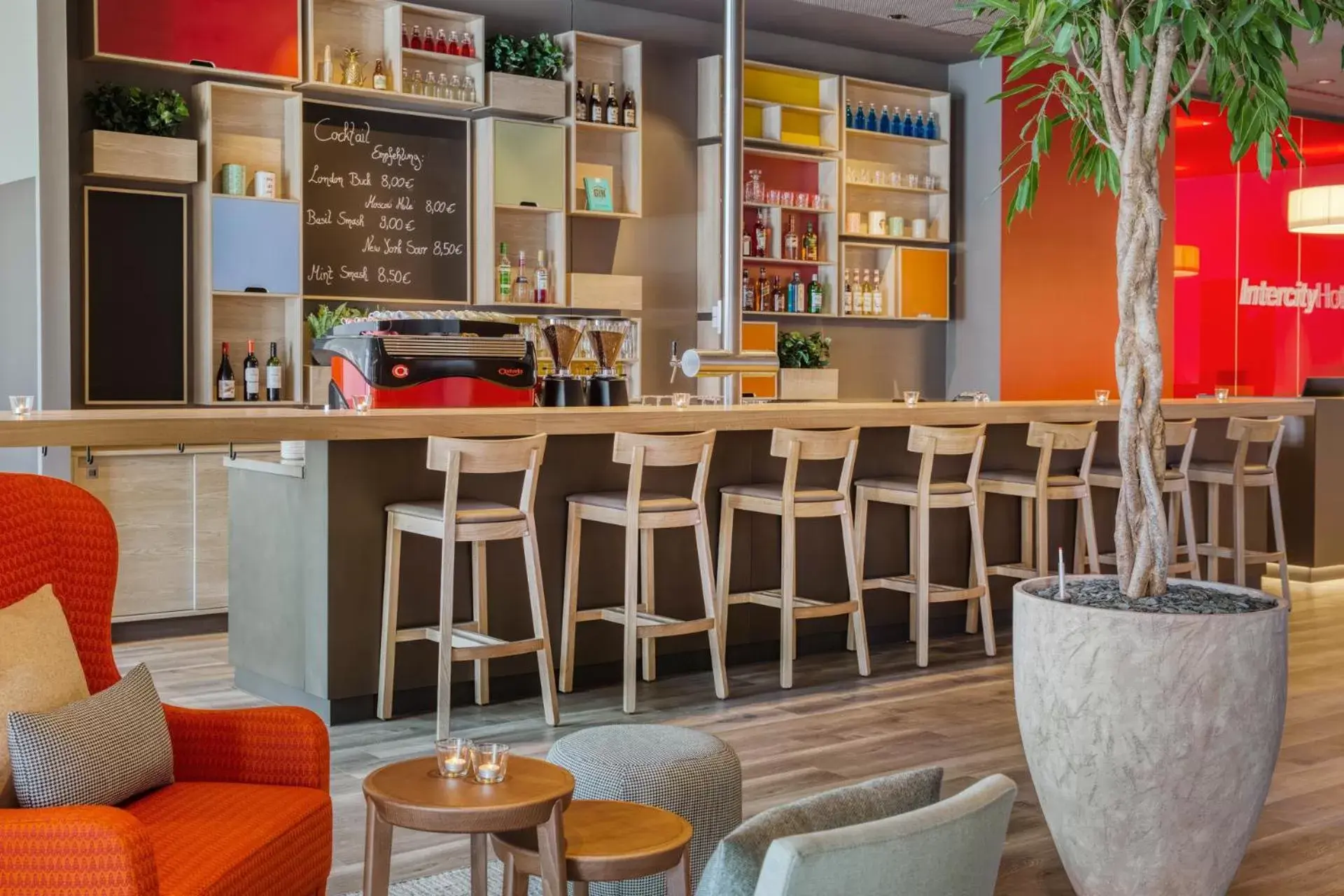 Restaurant/places to eat, Lounge/Bar in IntercityHotel Hamburg-Barmbek