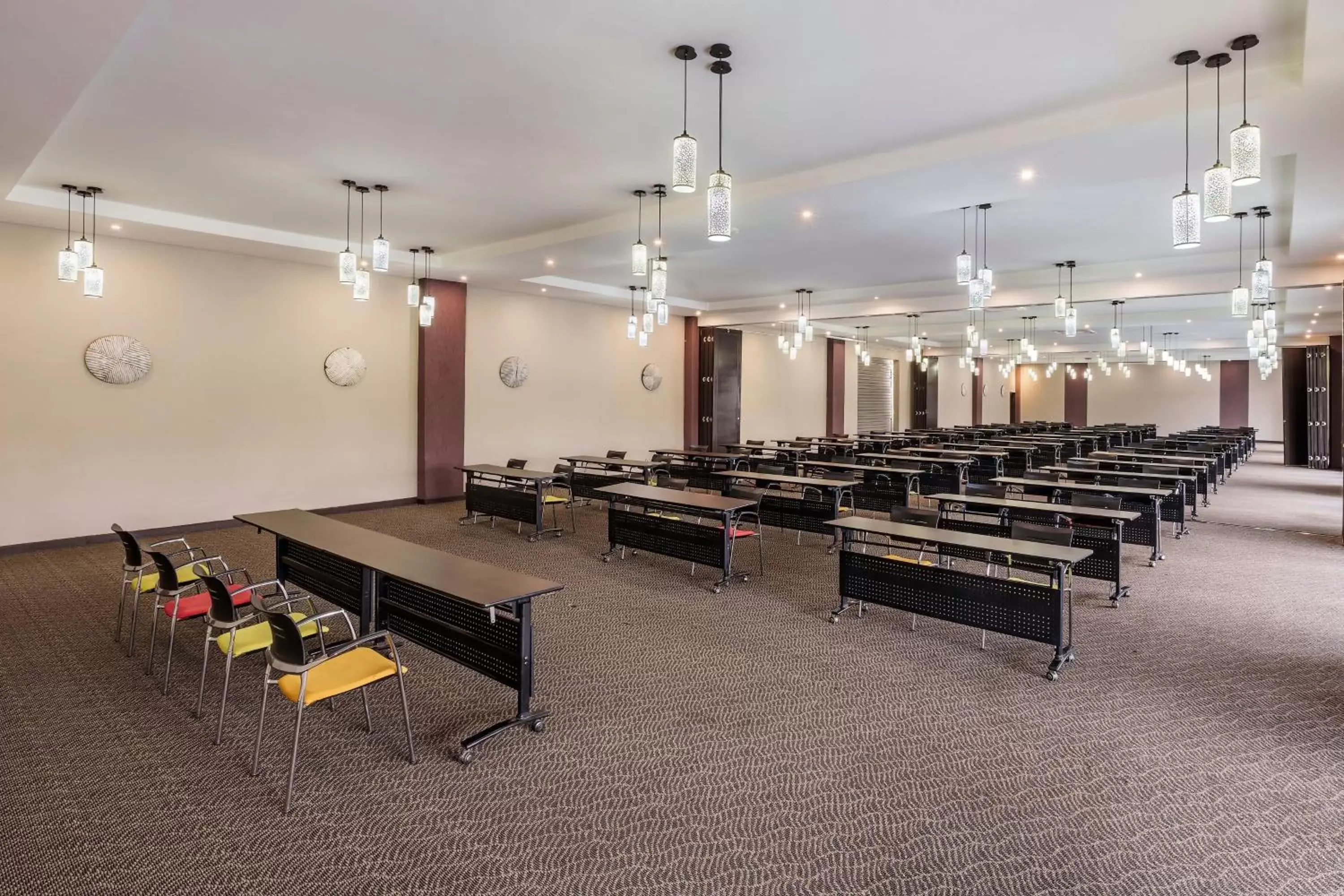 Meeting/conference room in Protea Hotel by Marriott Ndola