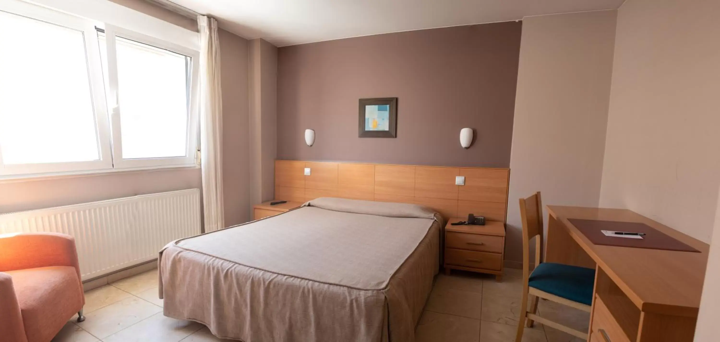 Bedroom, Room Photo in Hotel Apartamentos Ciudad de Lugo