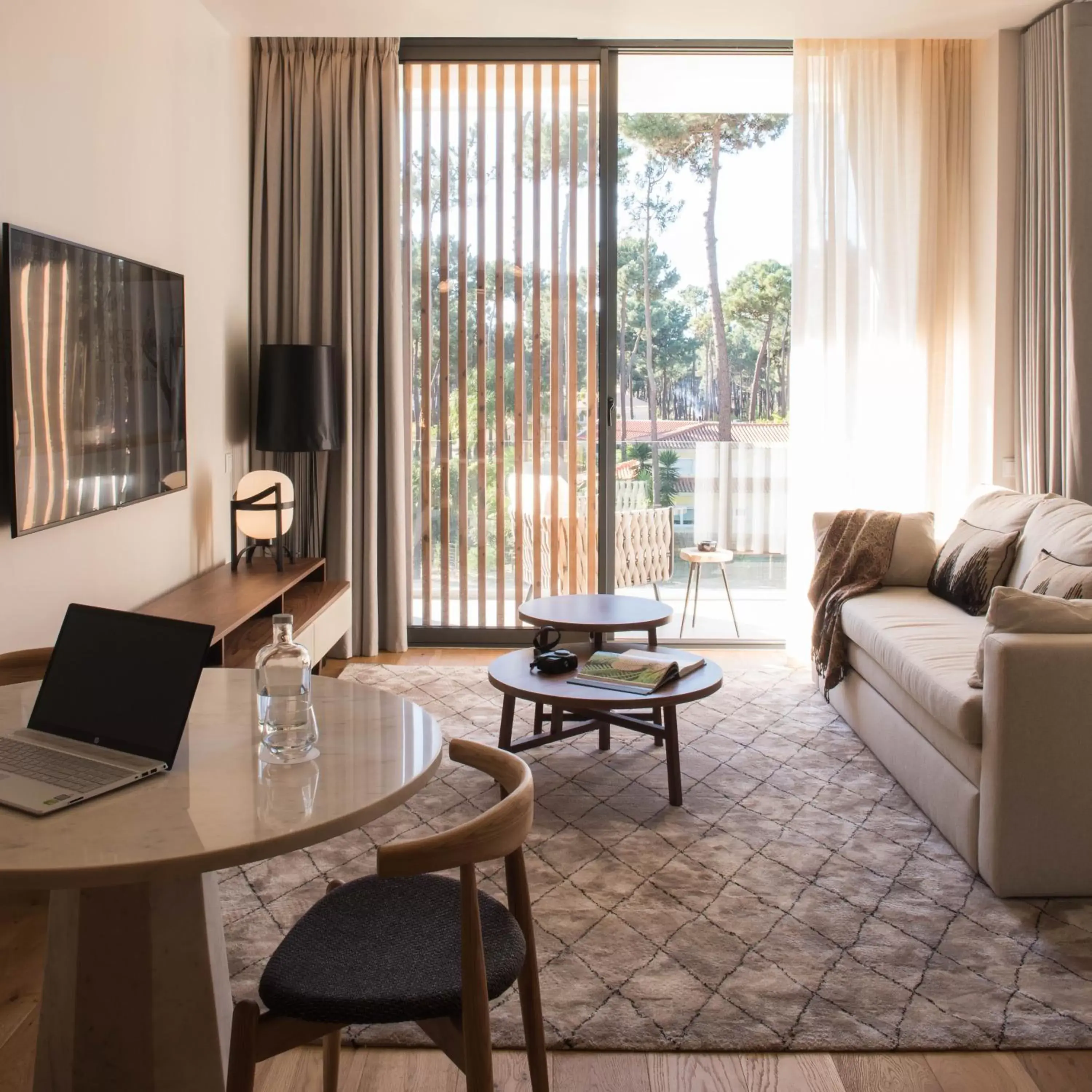 TV and multimedia, Seating Area in Aroeira Lisbon Hotel - Sea & Golf
