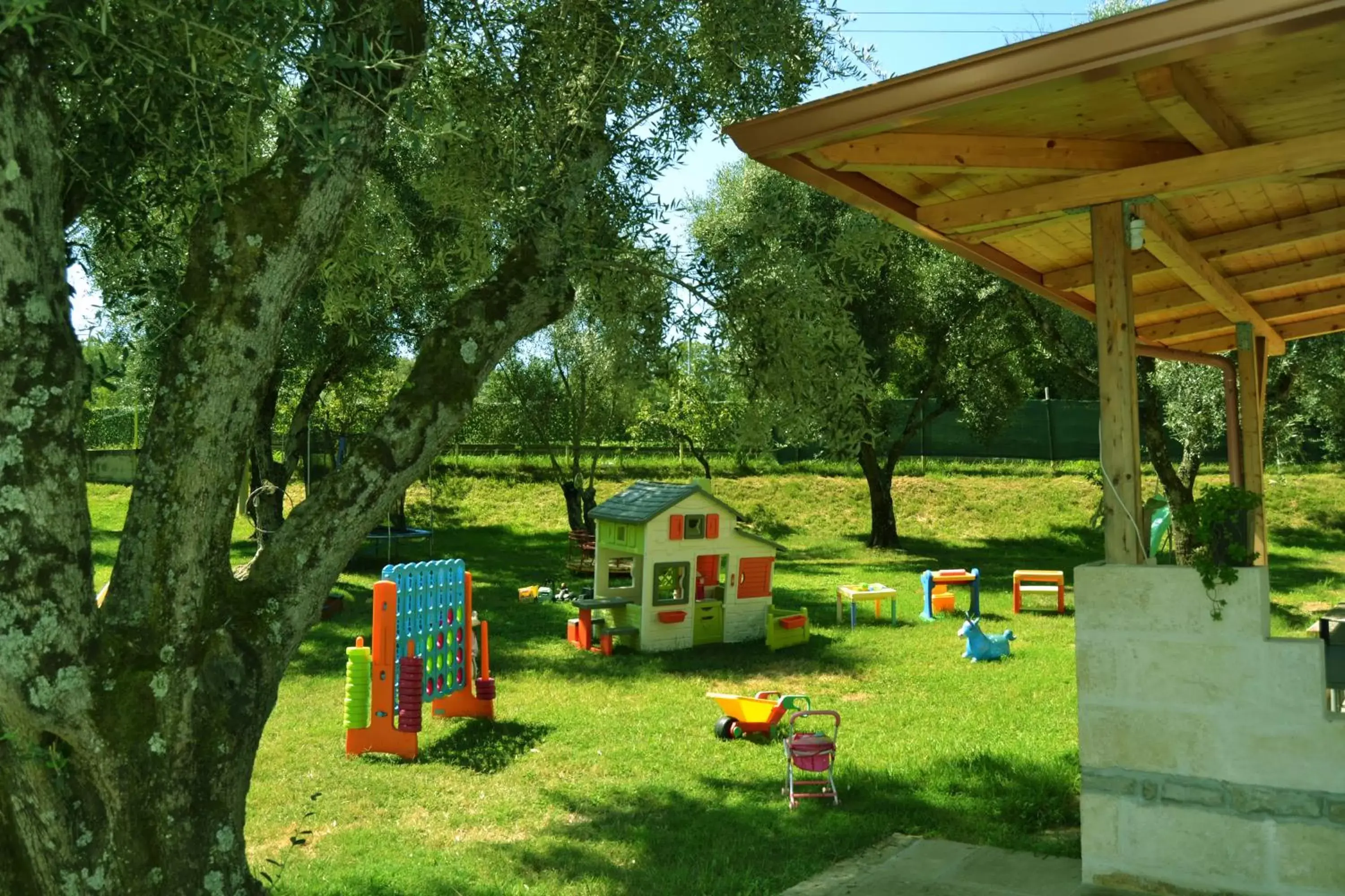 Children's Play Area in Green Park Hotel & Residence