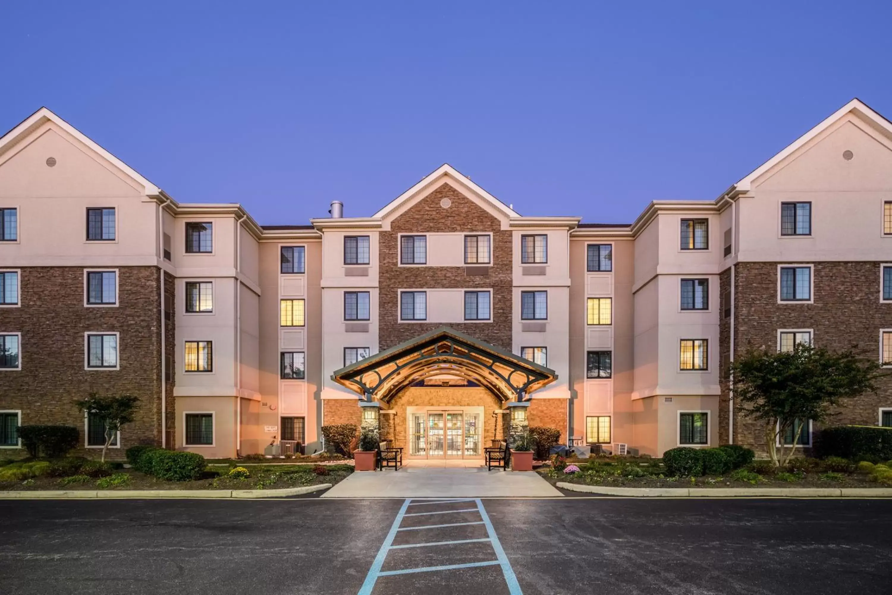 Property Building in Staybridge Suites Wilmington-Newark, an IHG Hotel