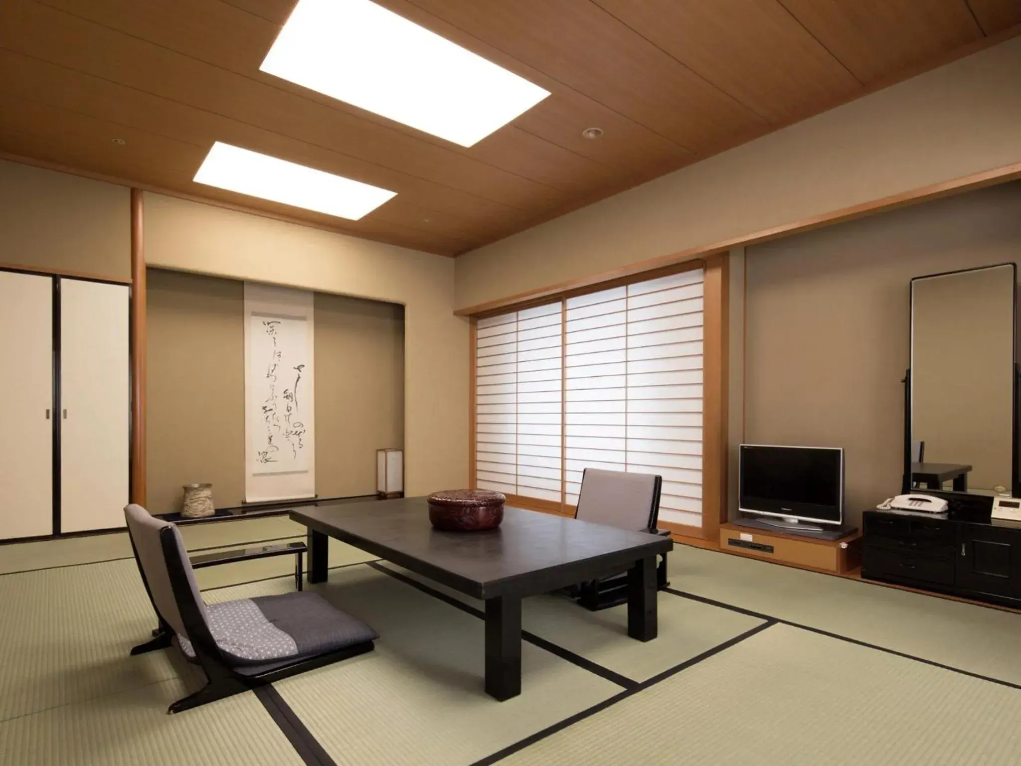 Japanese-Style Room - single occupancy - Non-Smoking (4 Adult) in Hotel East 21 Tokyo Japanese-Style Room - single occupancy - Non-Smoking (4 Adult) in Hotel East 21 Tokyo