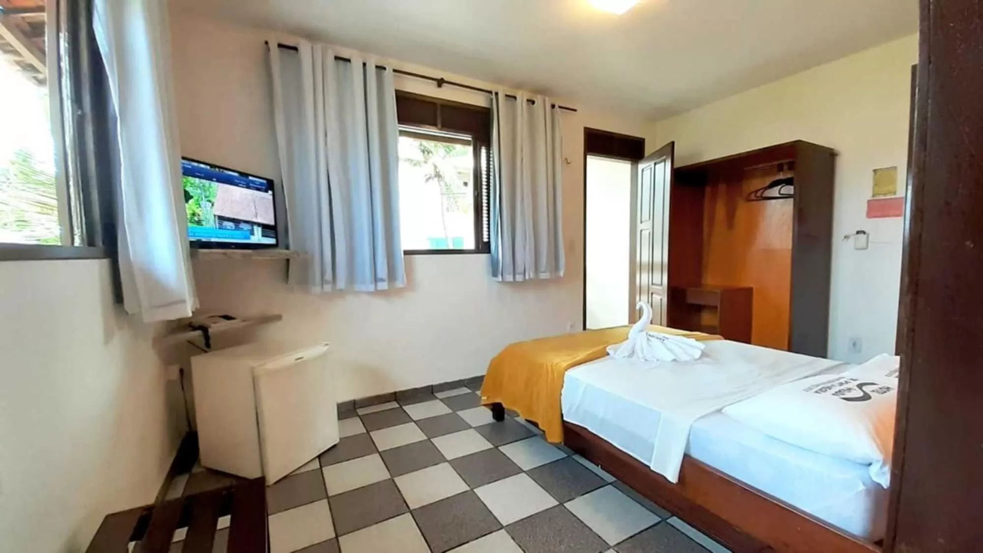 Bed in Hotel Enseada de Ponta Negra