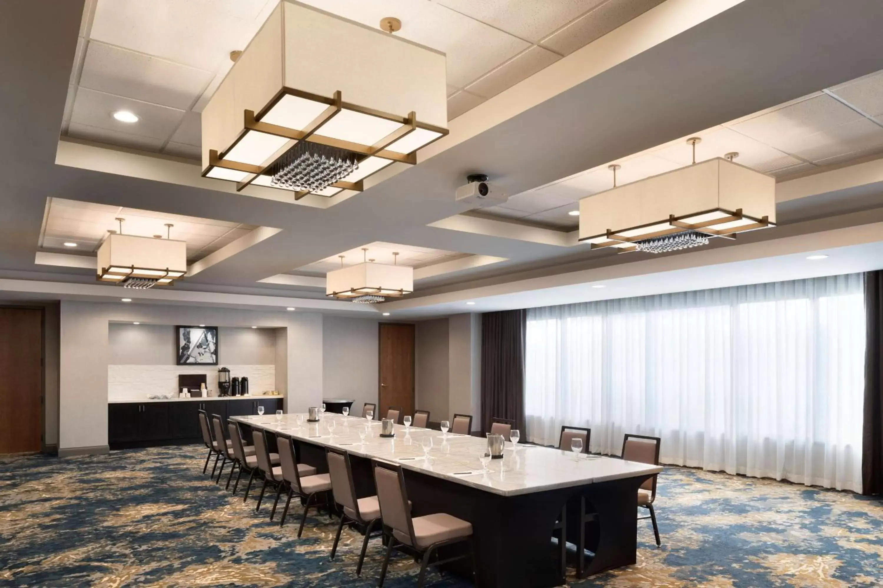 Meeting/conference room in Embassy Suites by Hilton Columbus