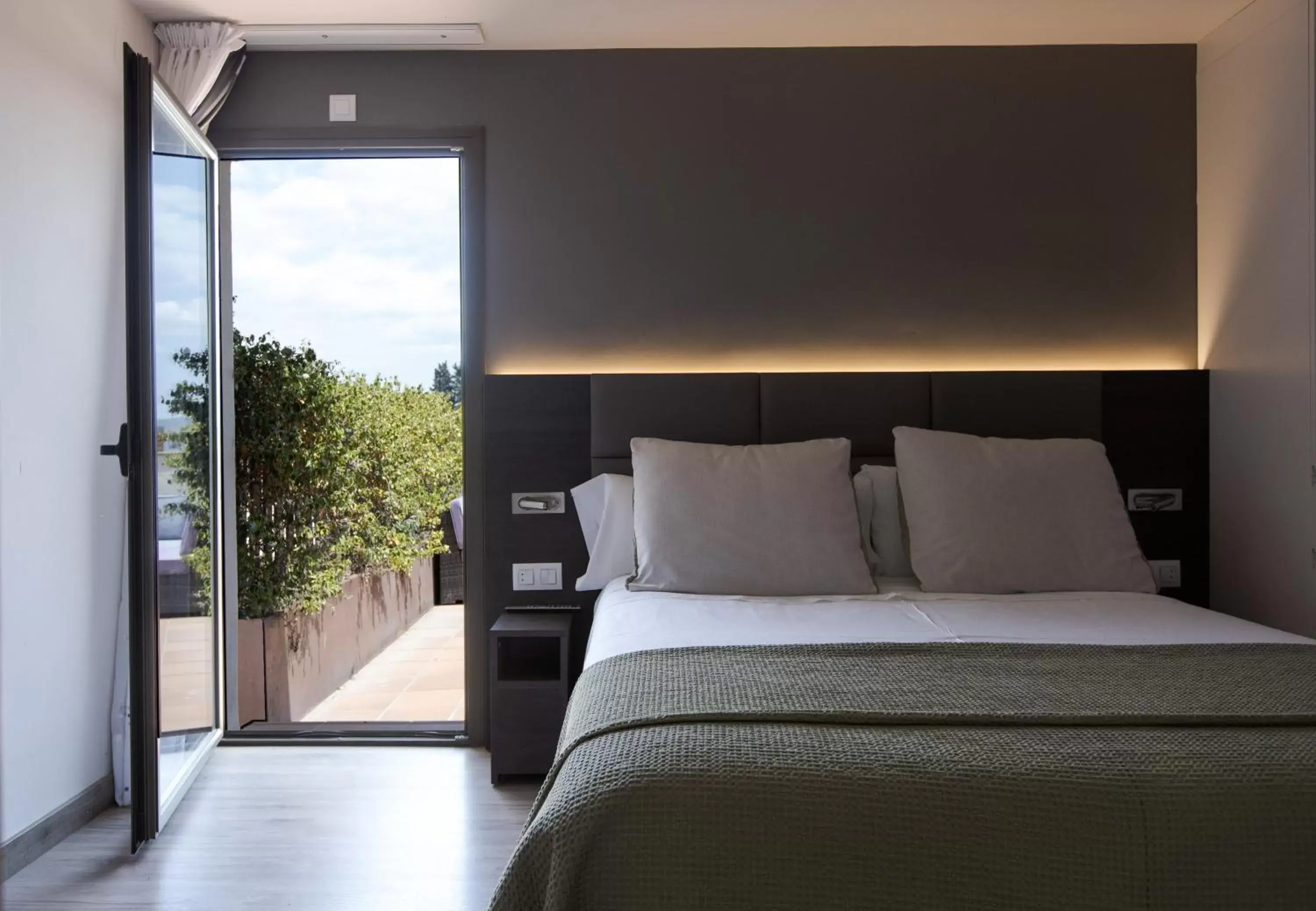 Photo of the whole room, Bed in Hotel Alta Garrotxa Photo of the whole room, Bed in Hotel Alta Garrotxa