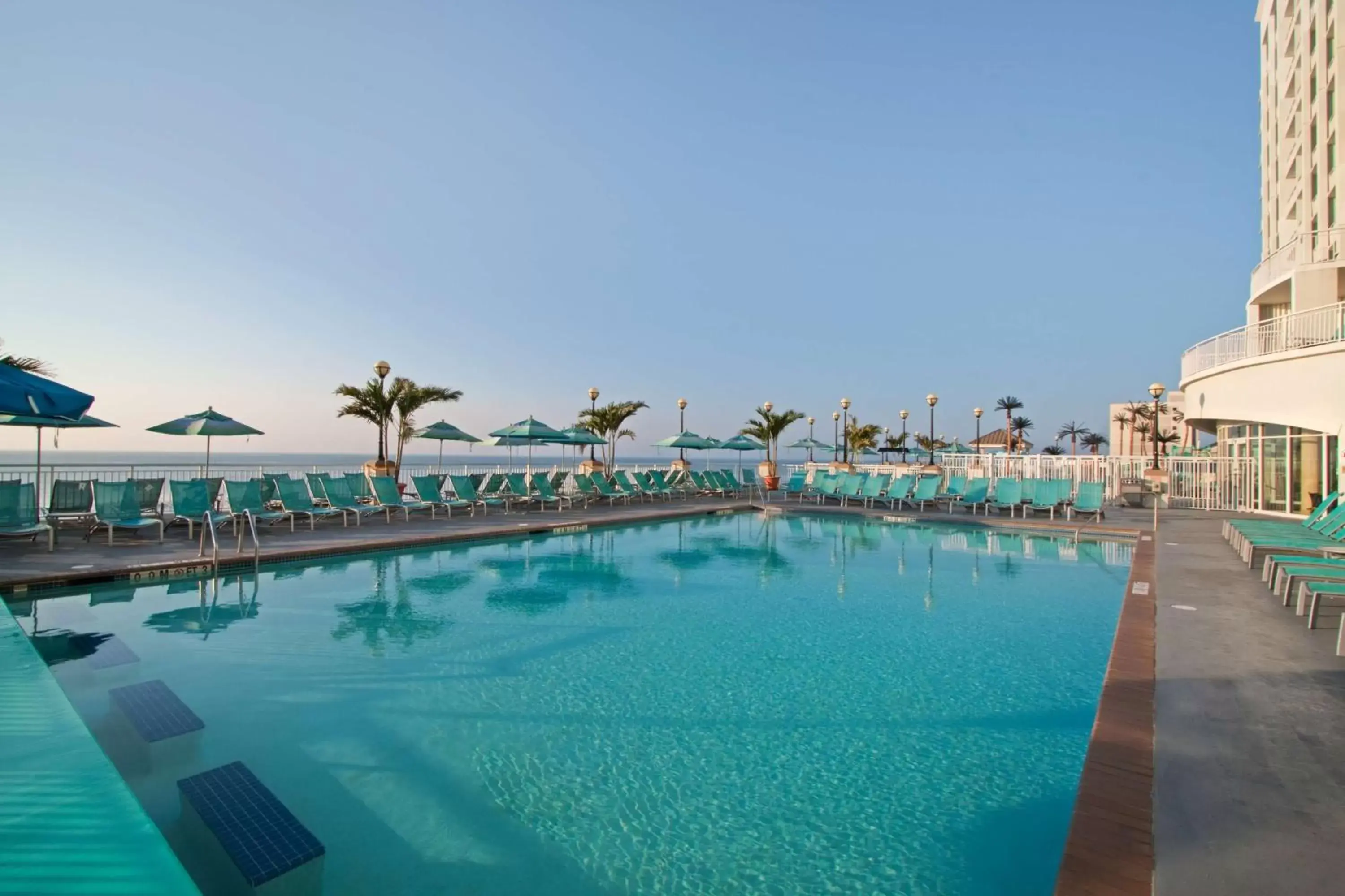 Pool view, Swimming Pool in Hilton Suites Ocean City Oceanfront