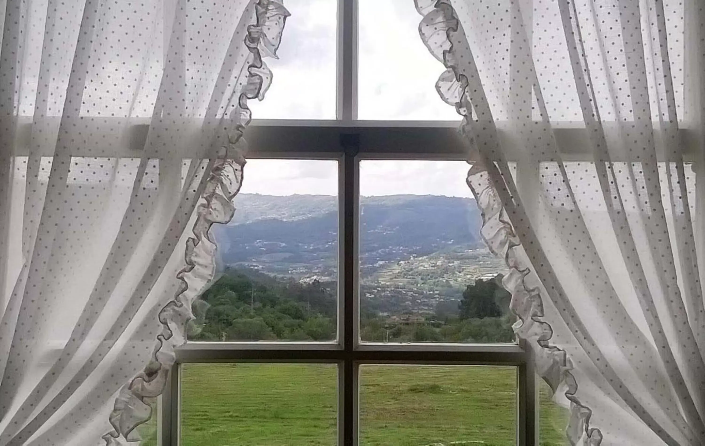 Mountain View in Casa da Portela de Sampriz