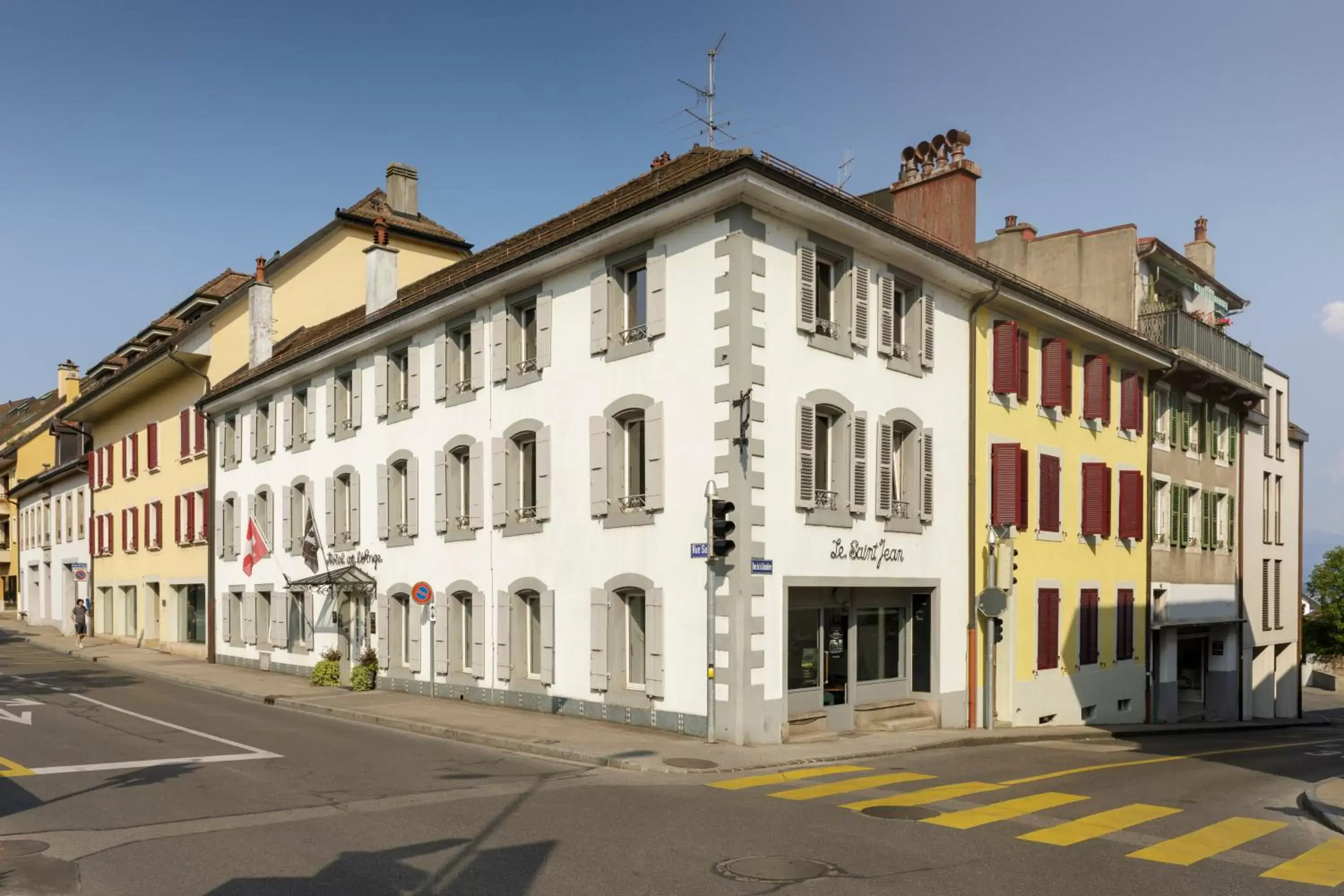 Property Building in Hôtel de l'Ange