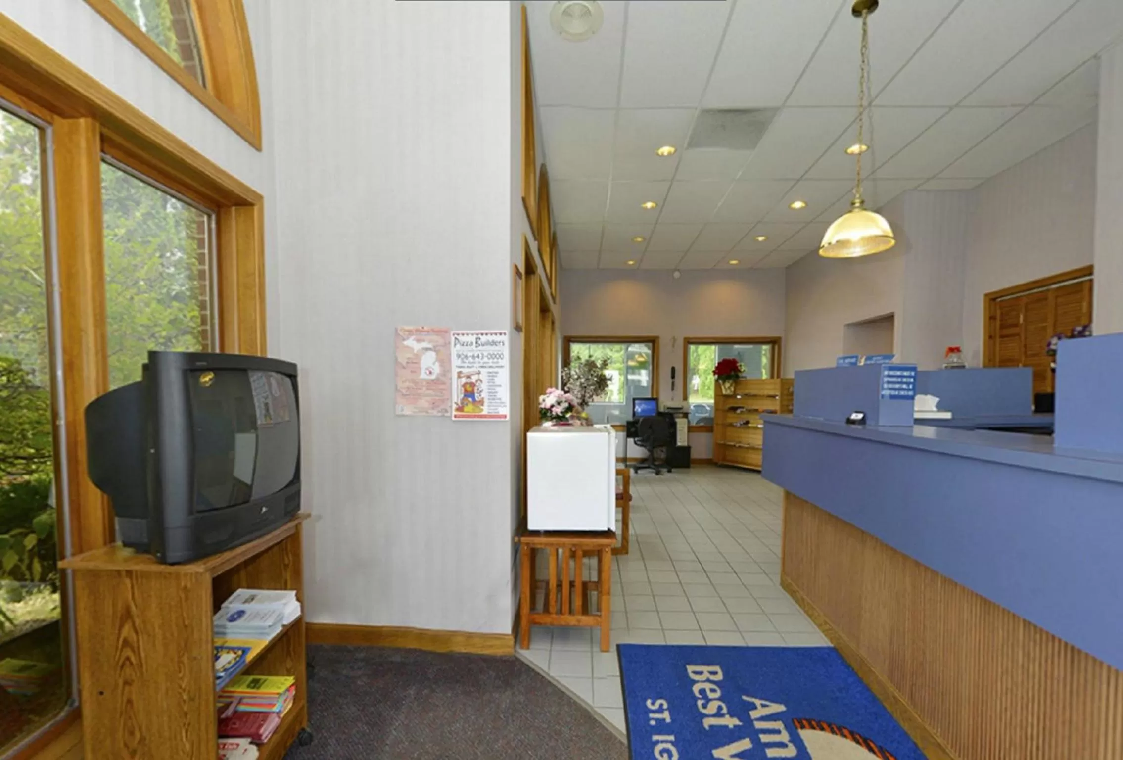 Lobby or reception in Americas Best Value Inn Saint Ignace