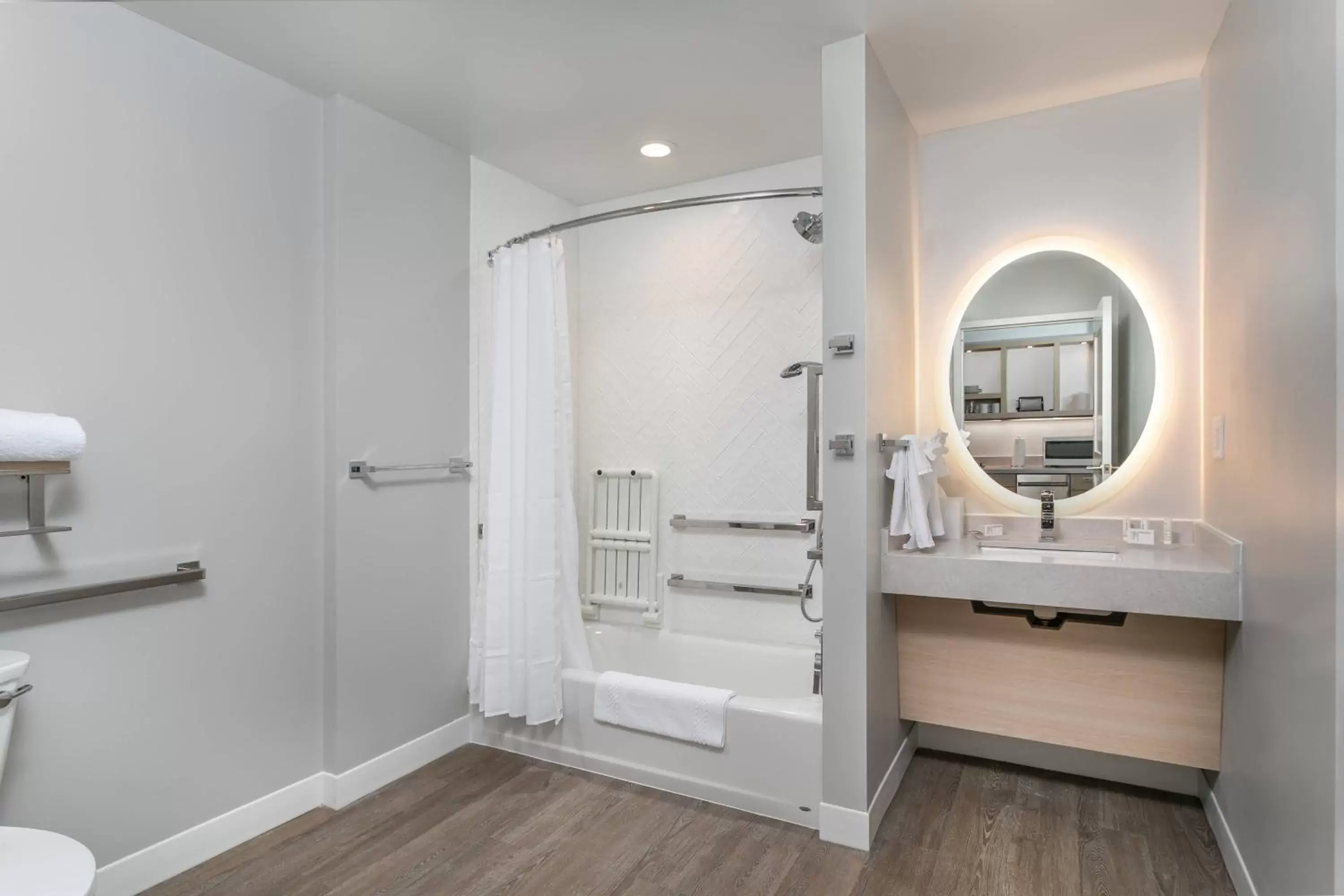 Bathroom in TownePlace Suites by Marriott Nashville Midtown