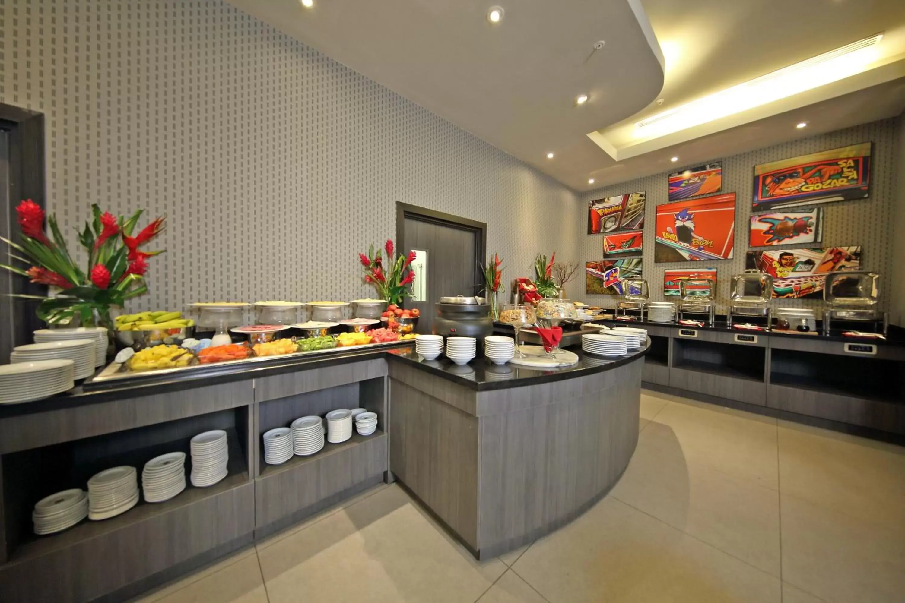 Restaurant/places to eat in Novotel Panama City