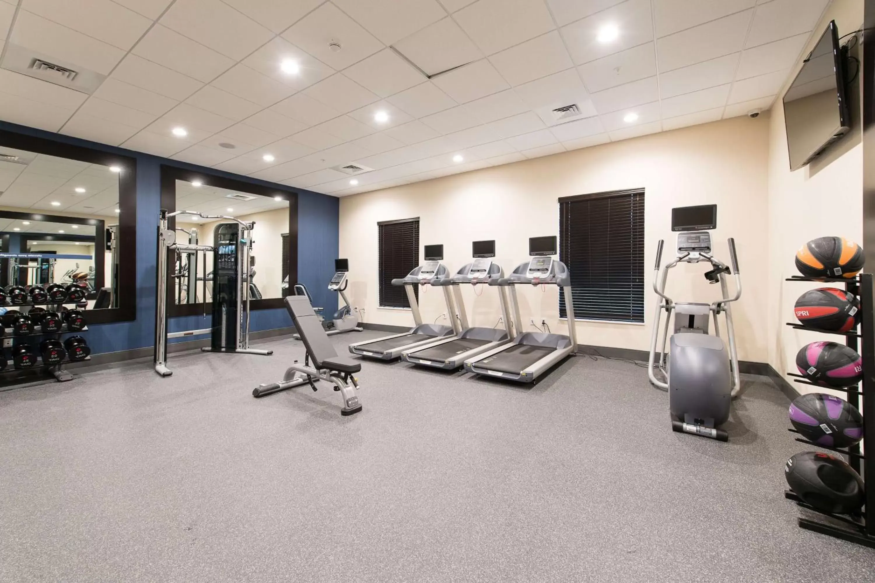 Fitness centre/facilities, Fitness Center/Facilities in Hampton Inn and Suites Fayetteville, NC