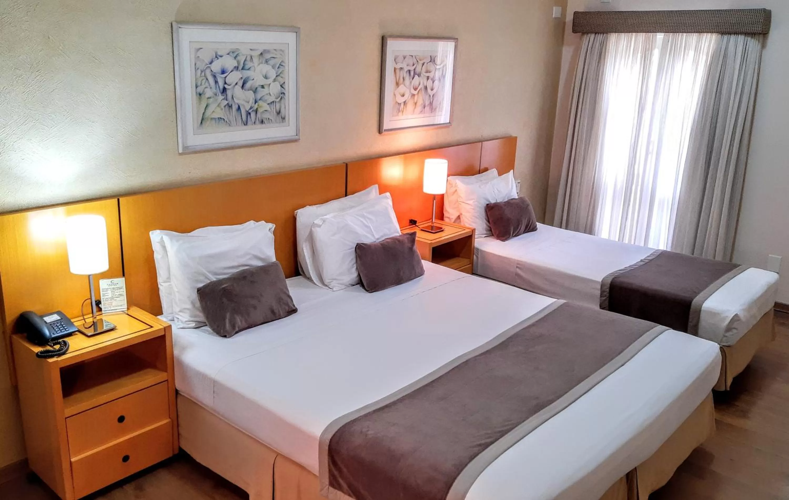 Photo of the whole room, Bed in Cardum Hotel