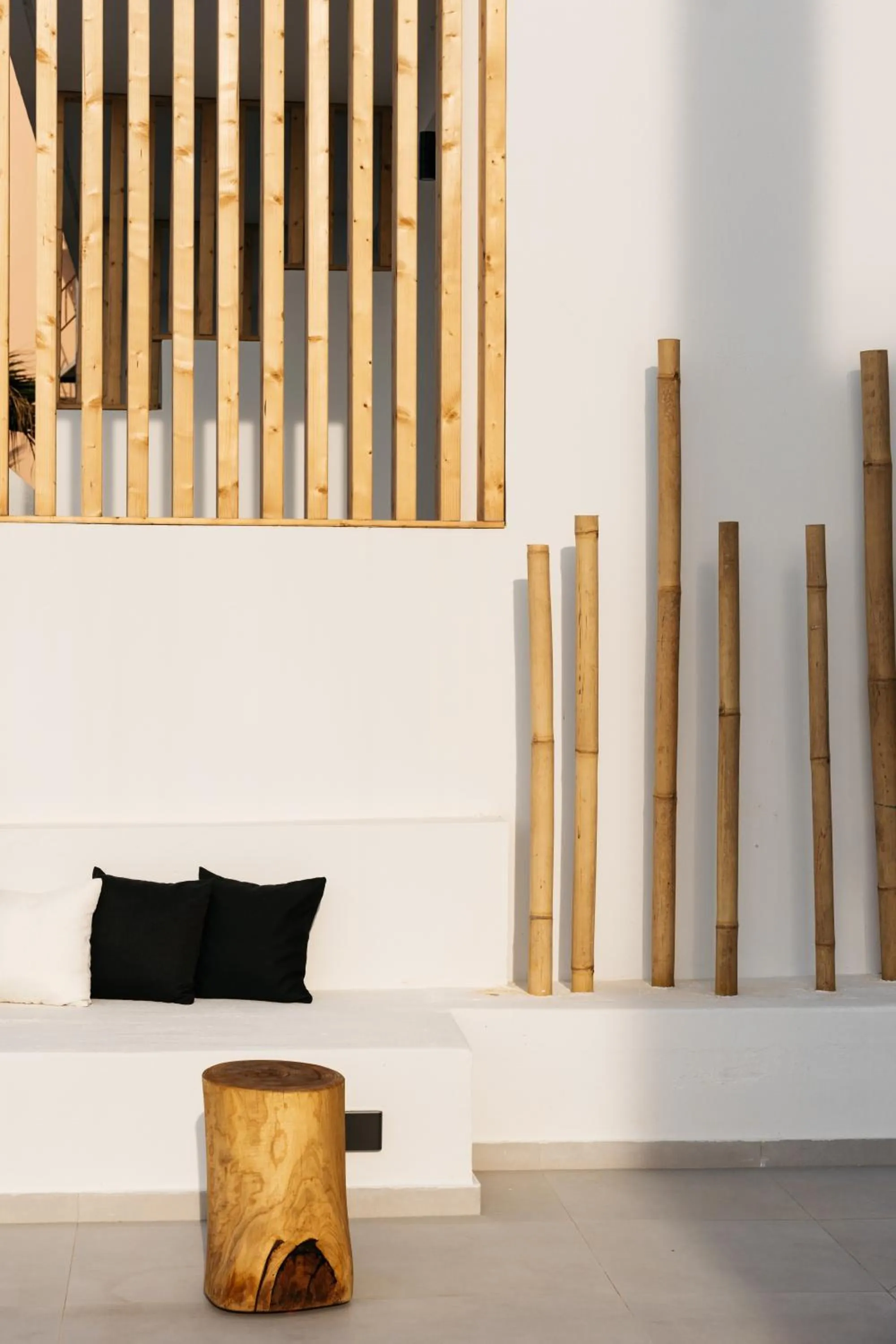 Decorative detail in Petradi Beach Lounge Hotel