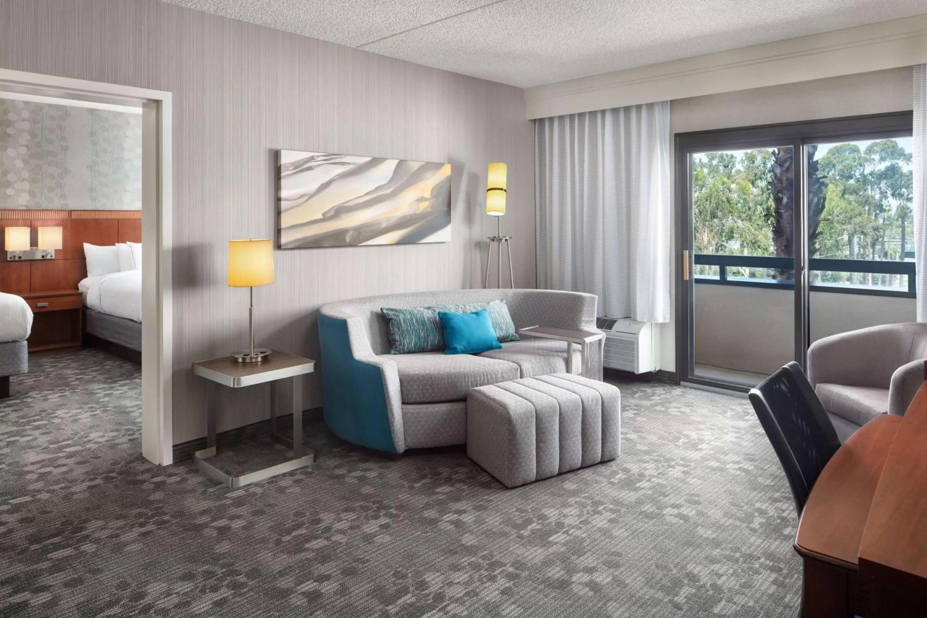 Photo of the whole room in Sonesta Select Laguna Hills Irvine Spectrum
