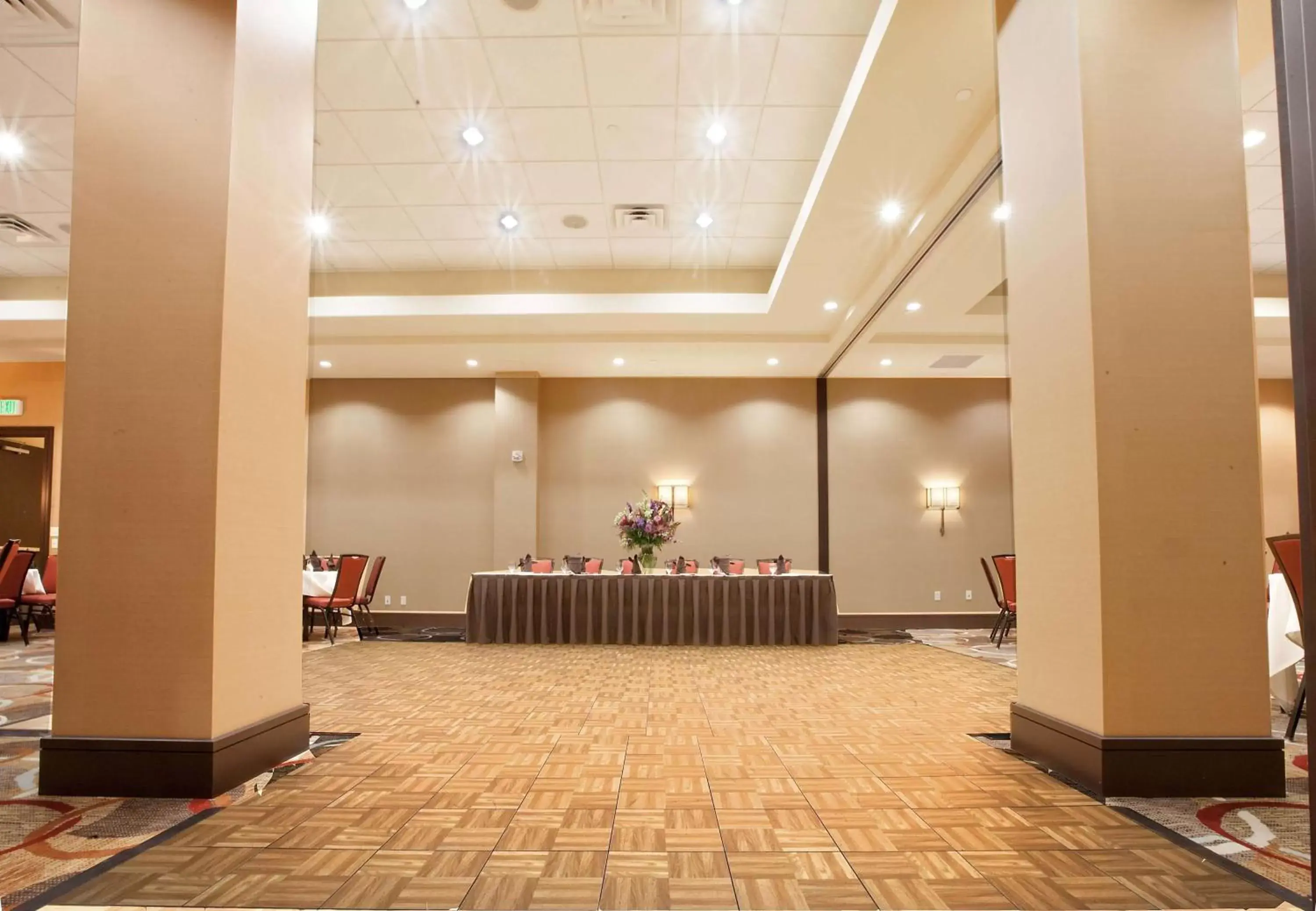 Meeting/conference room, Banquet Facilities in Embassy Suites Palmdale