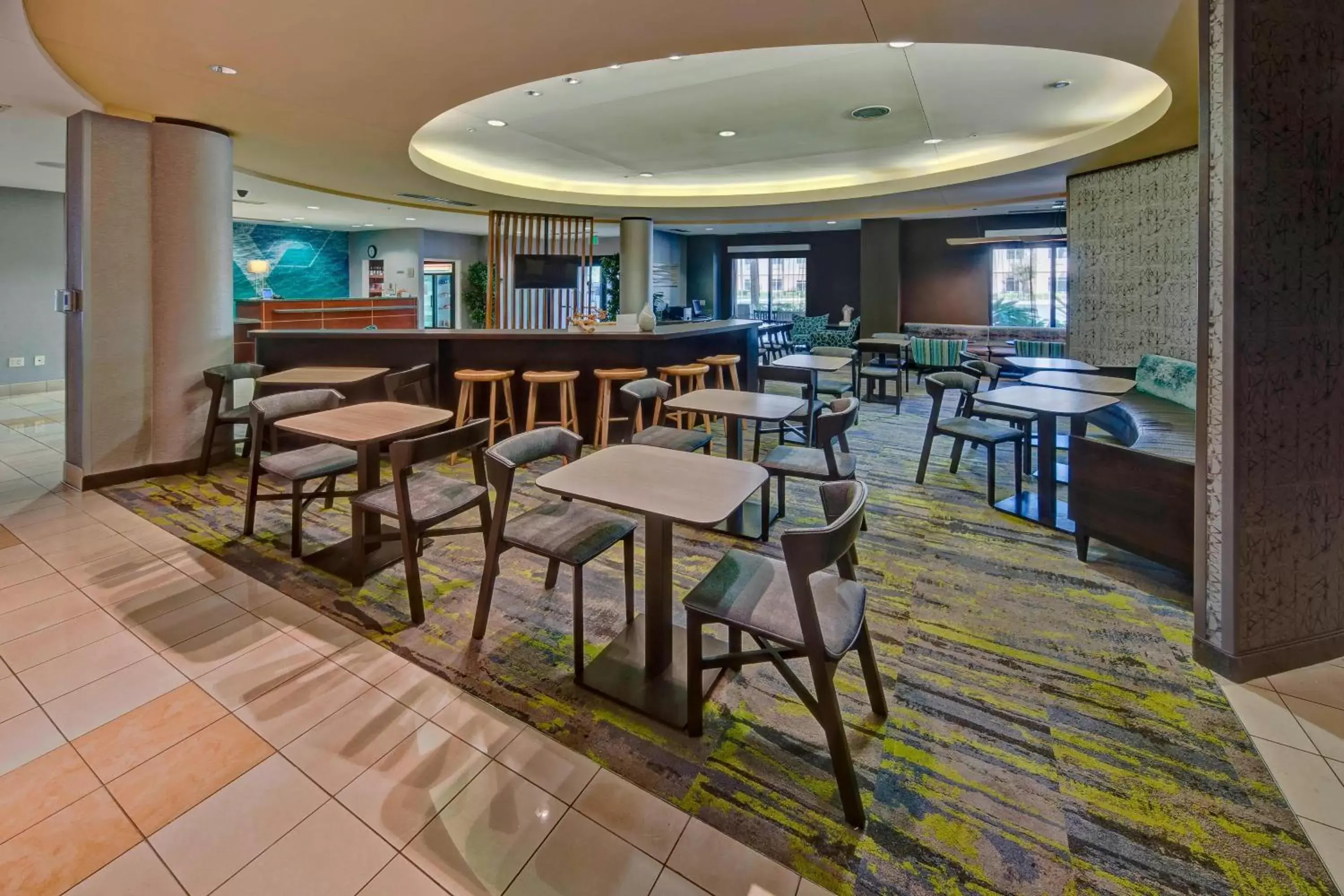 Lobby or reception, Restaurant/Places to Eat in SpringHill Suites by Marriott Naples